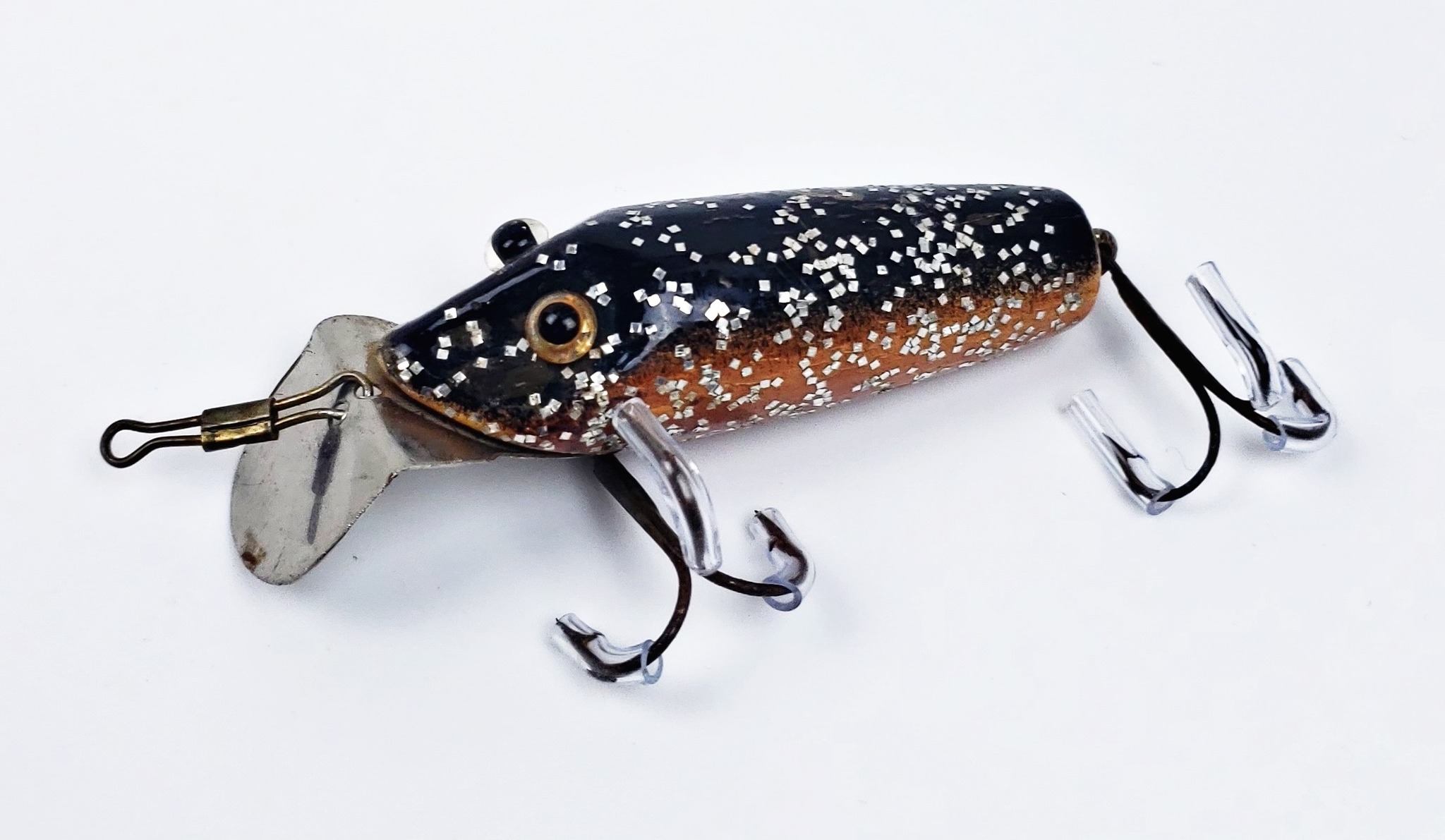 diveoreno fishing lure South Bend Dive Oreno Red and White The Reef Runner 800 Series Deep Diver is a popular casting and deep DUO Finesse Fishing Darting Minnow