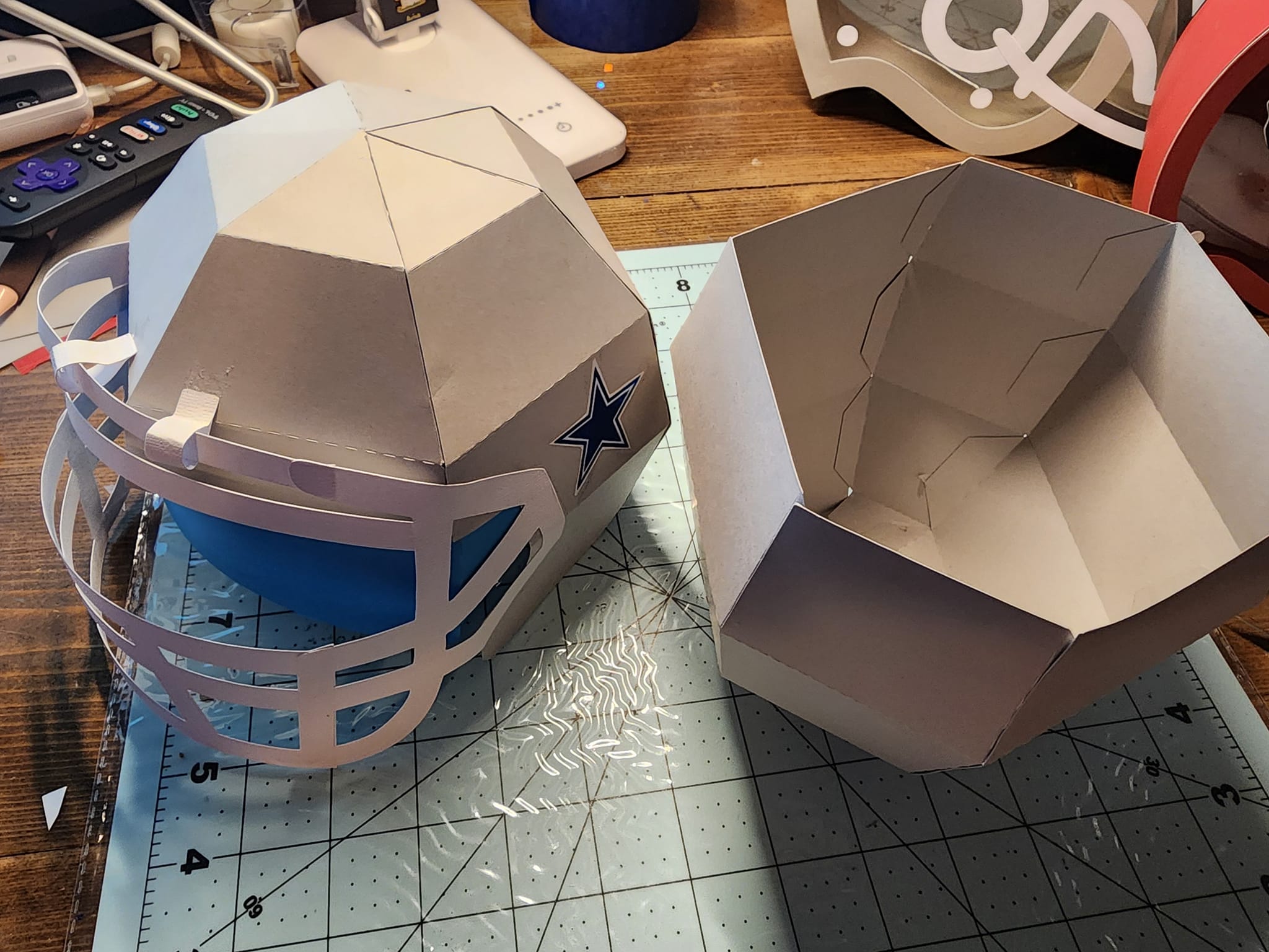 3d paper football helmet American | DIY Papercraft Template I decided to try to