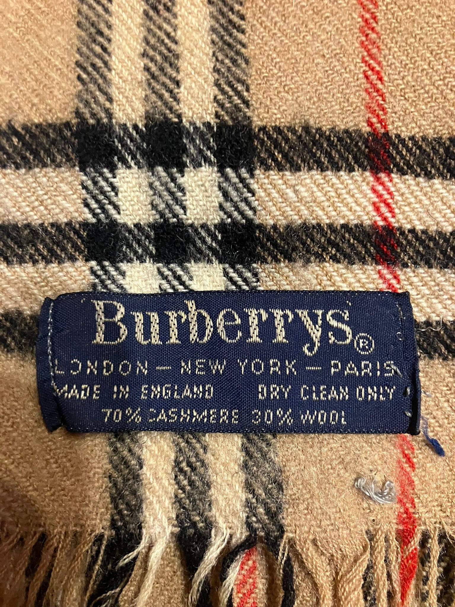 I put a scarf on here and a couple of lads said it was a fake 