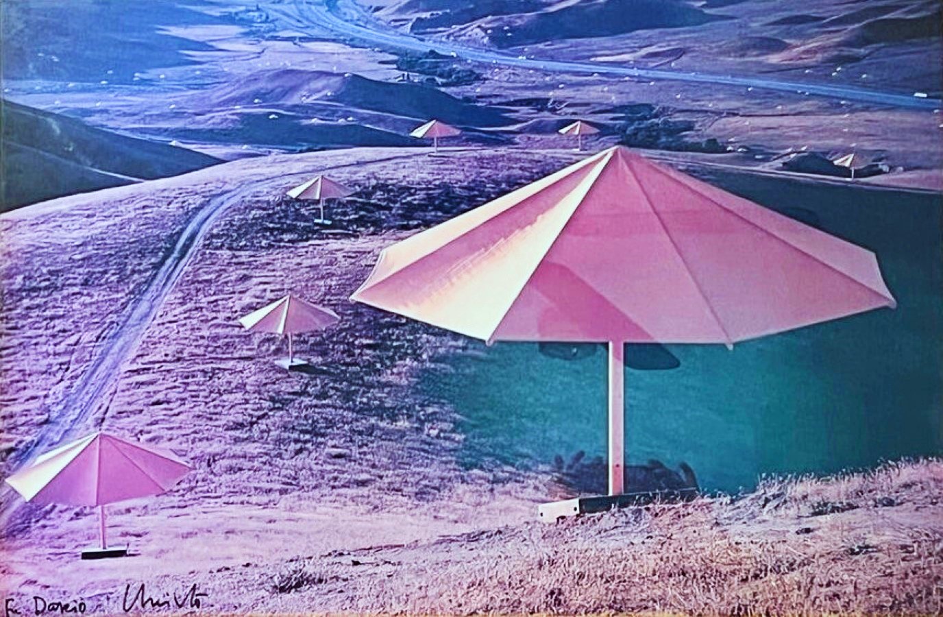 Christo umbrellas installation along the Grapevine, 1991