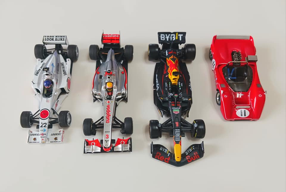 Size comparison between old and modern F1 cars at Monaco