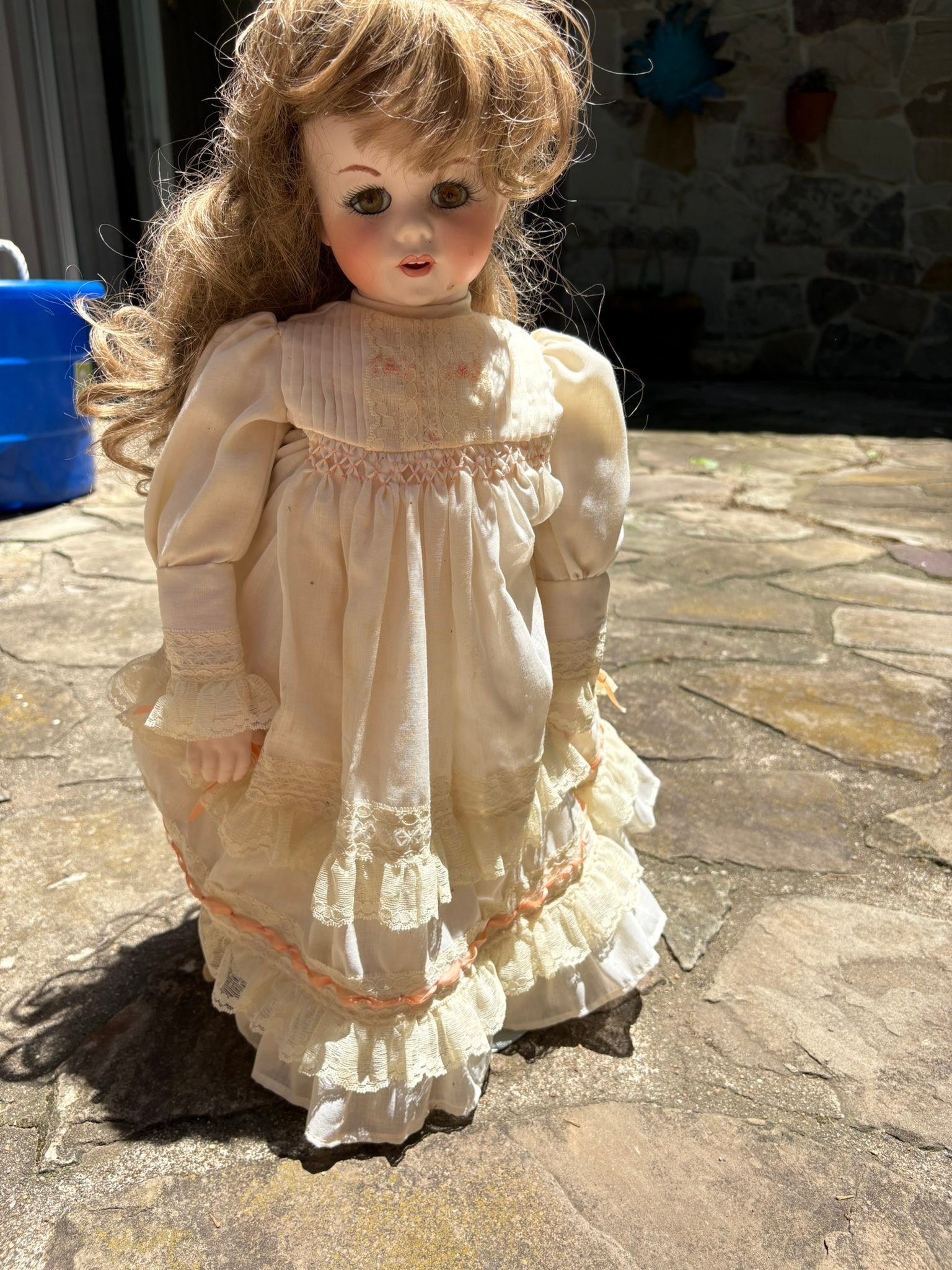 What can you tell me about china dolls?