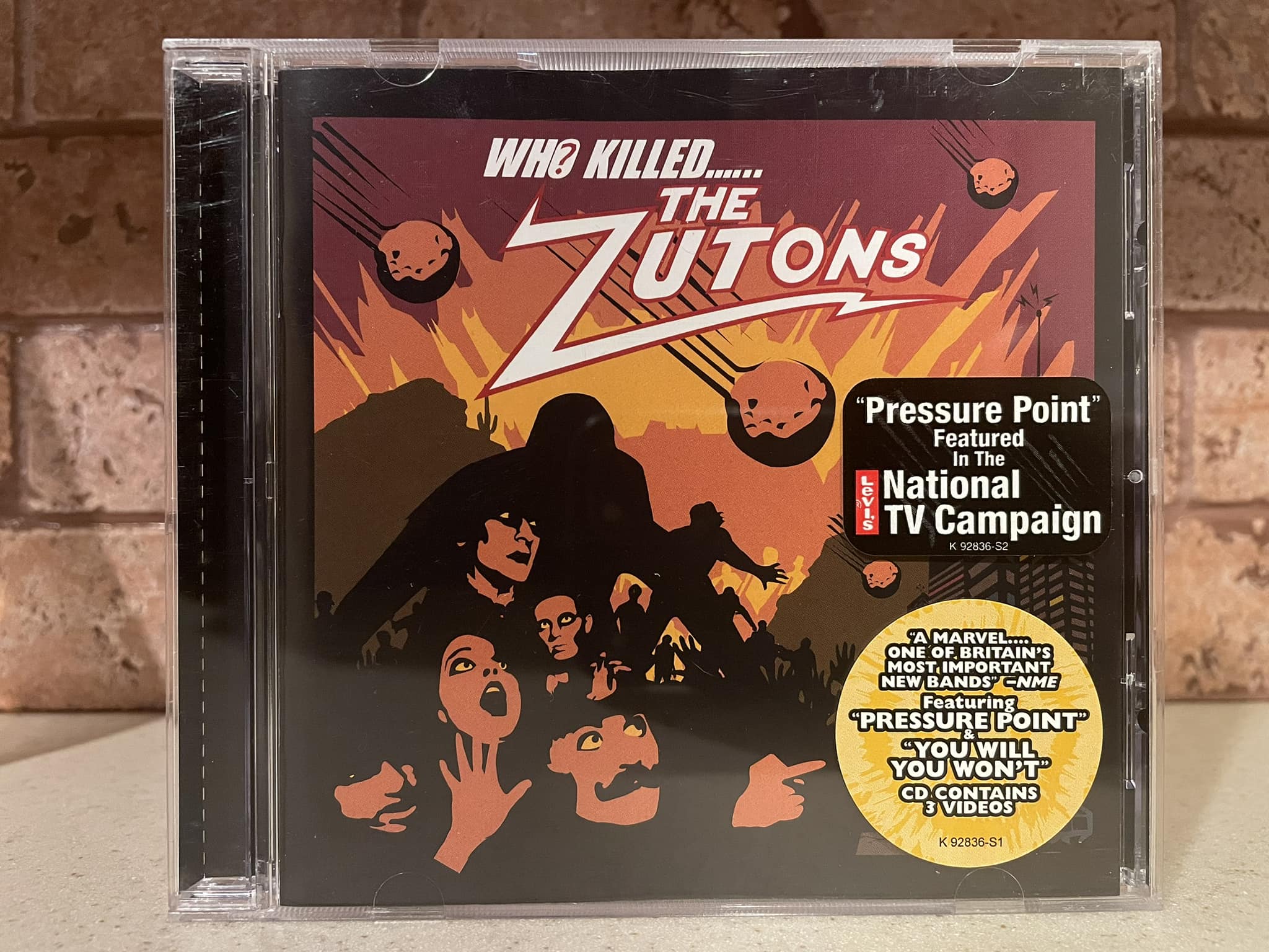 The zutons - tired of hanging around