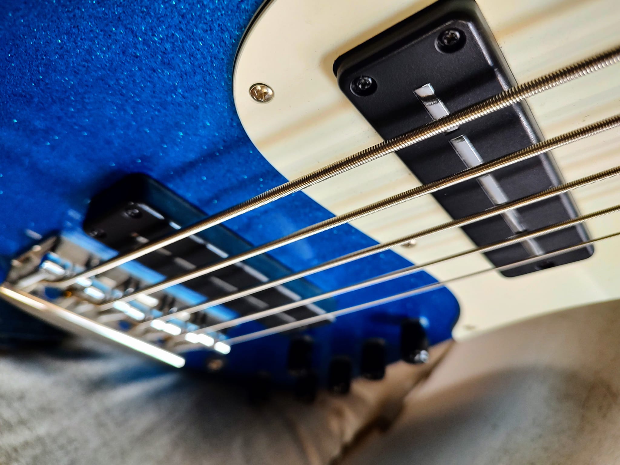 Rick Canton (Canton Custom Instruments) Allan Holdsworth Model