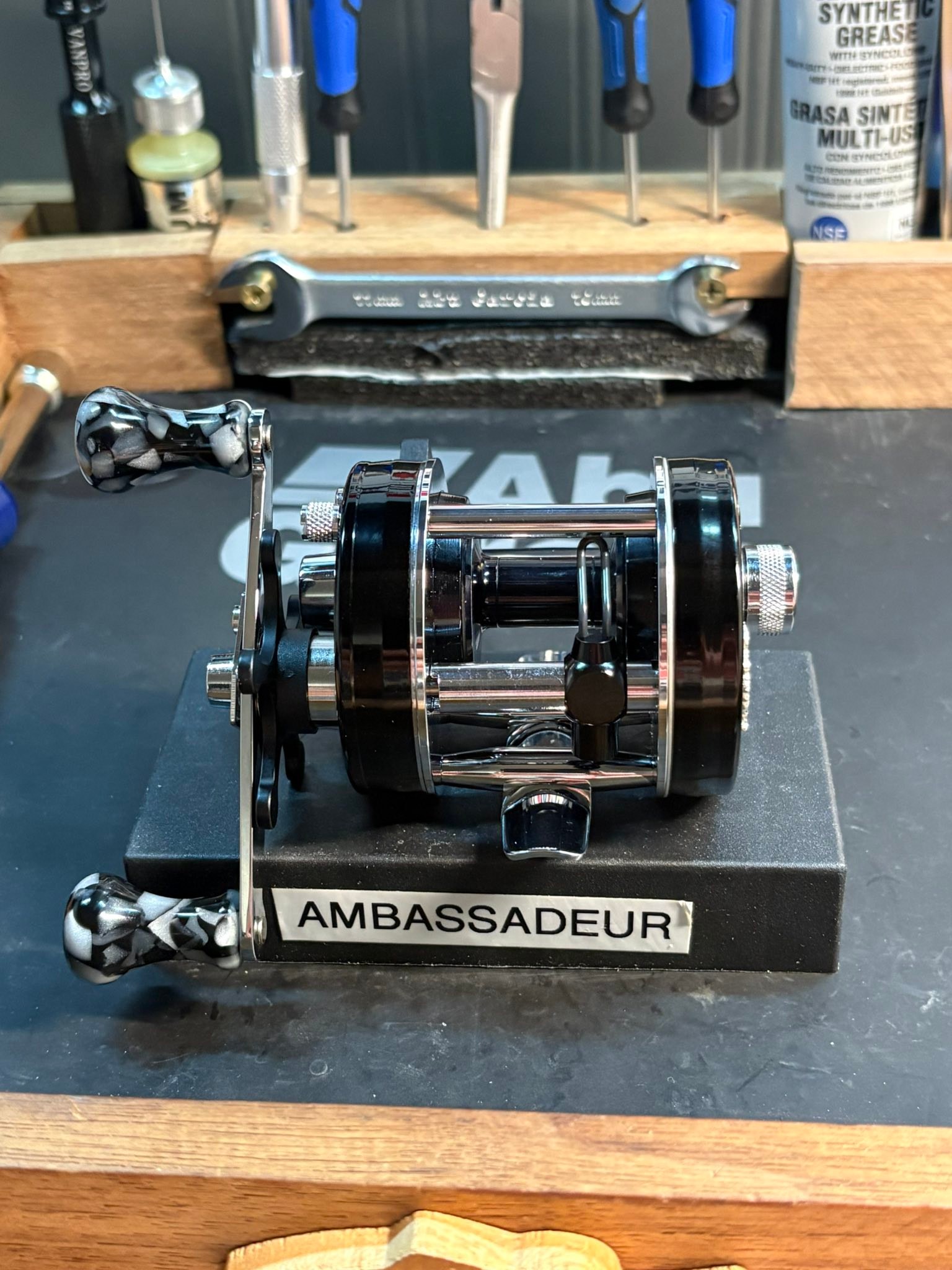 Upgraded Abu Ambassadeur 2500c reel with custom parts