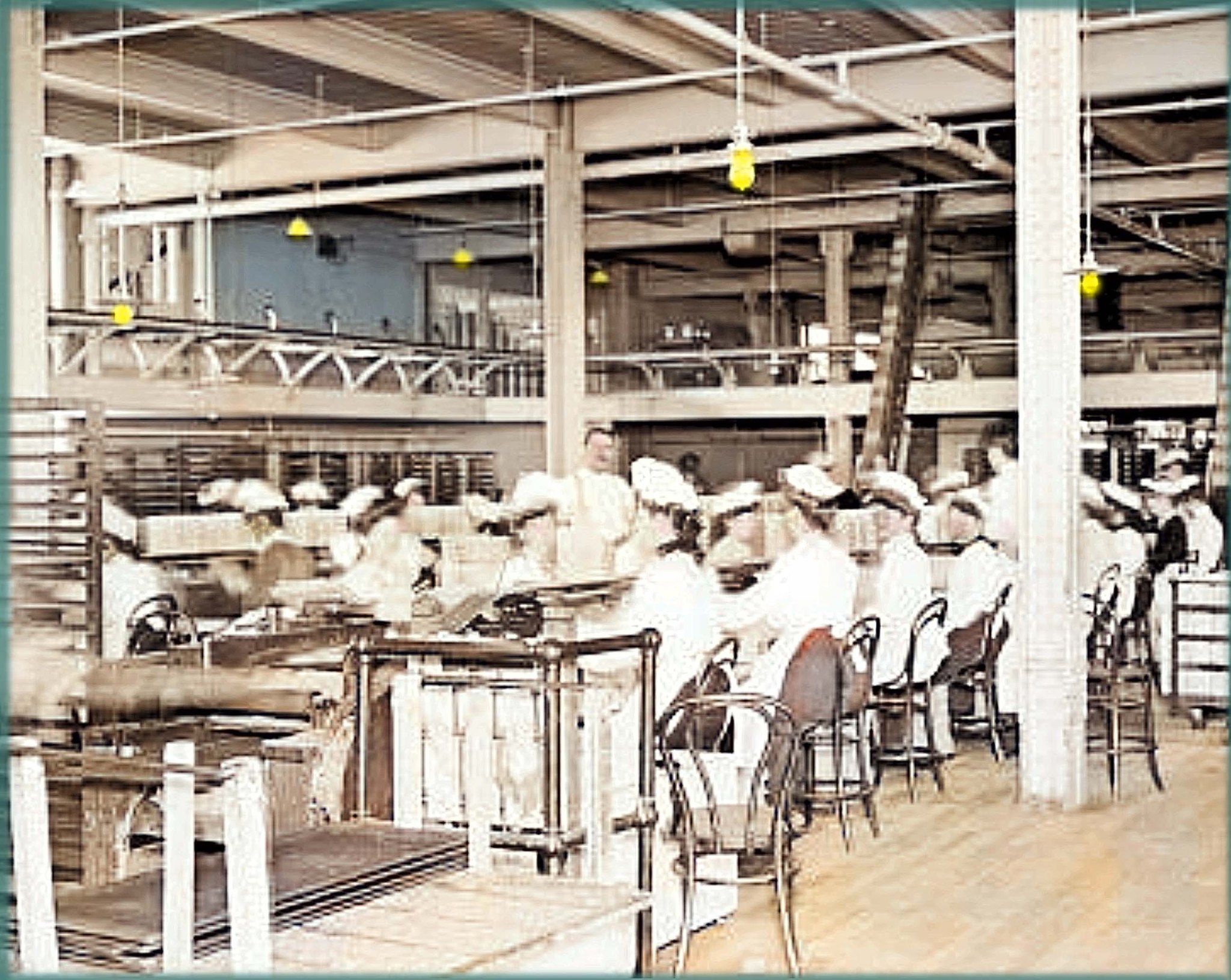 Vintage photo of Niagara Falls businessmen