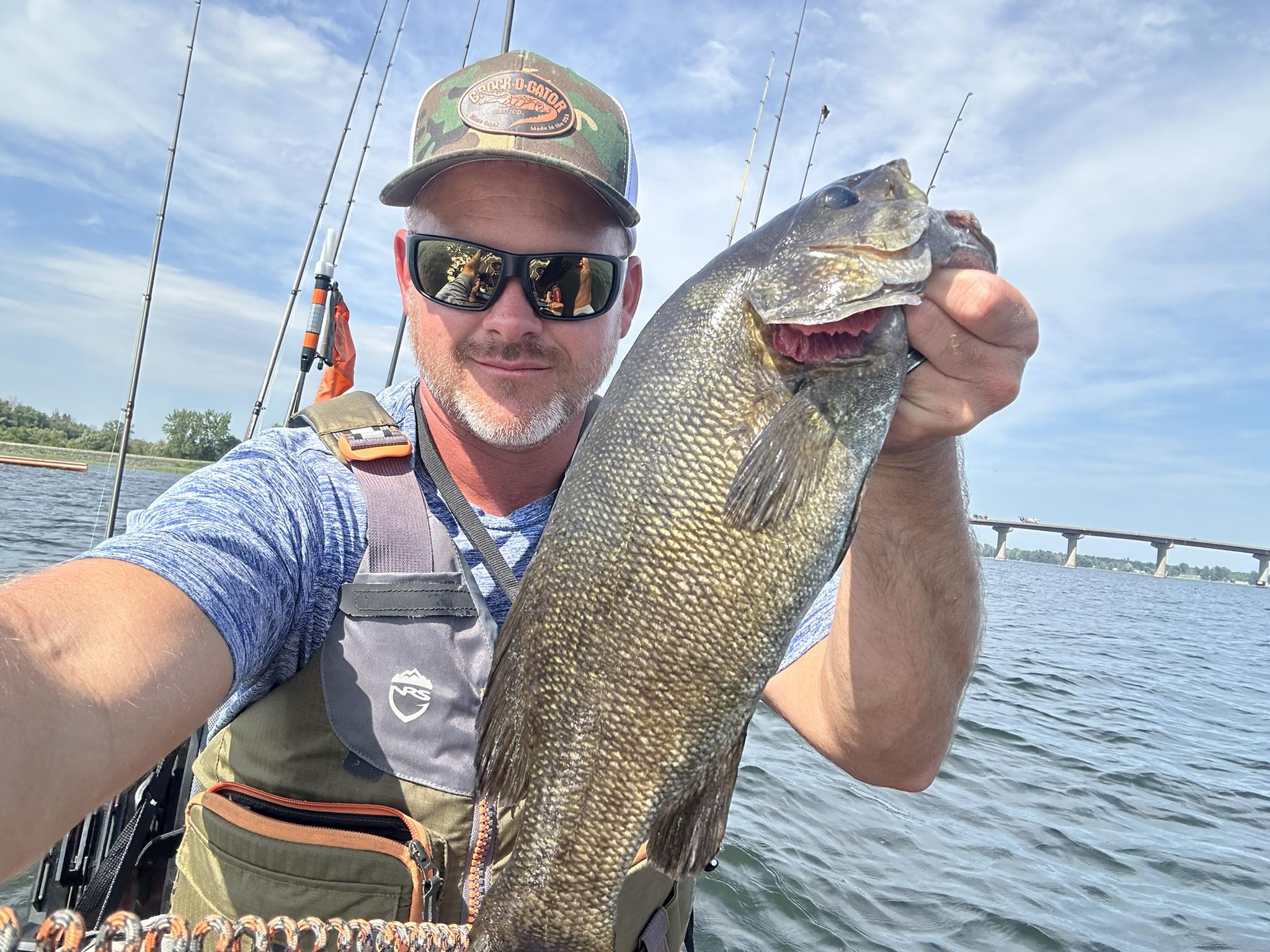 fly fishing rod holder for belt Luckybur Fish Hooks S01E09A Fishing Model:TTU80XH SenkoFamily light and durable