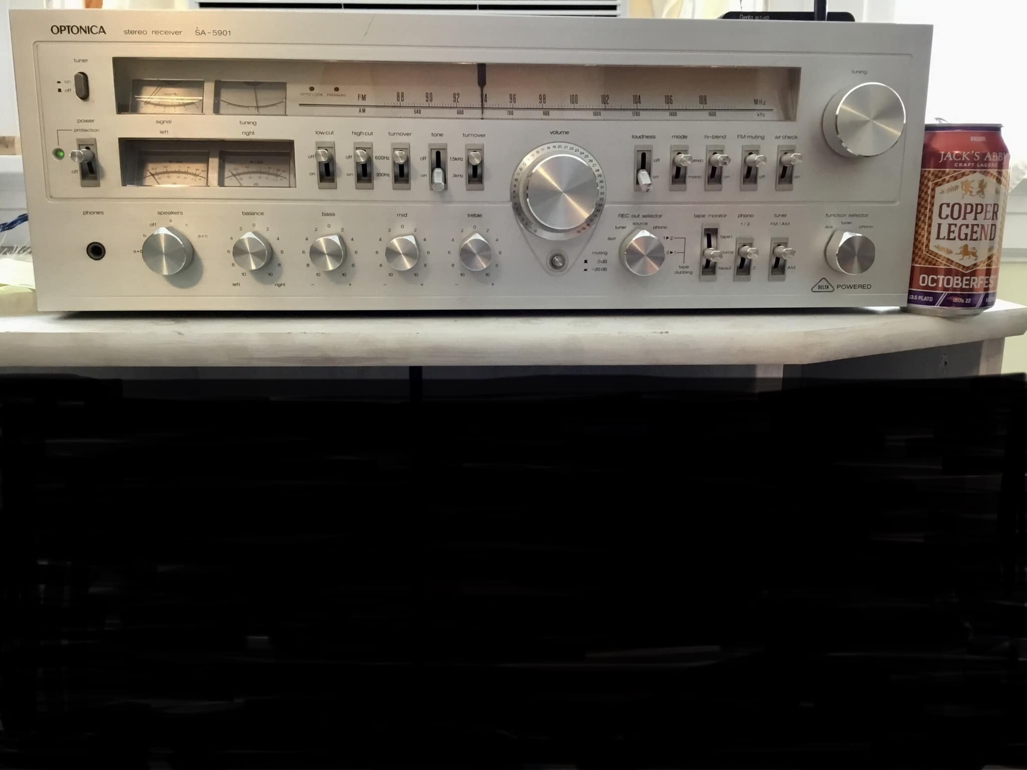 Does anyone know what that buzzing sound is behind 5900?