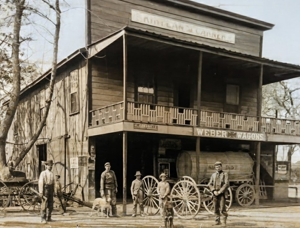 Is this the original Journal Standard building in Freeport?