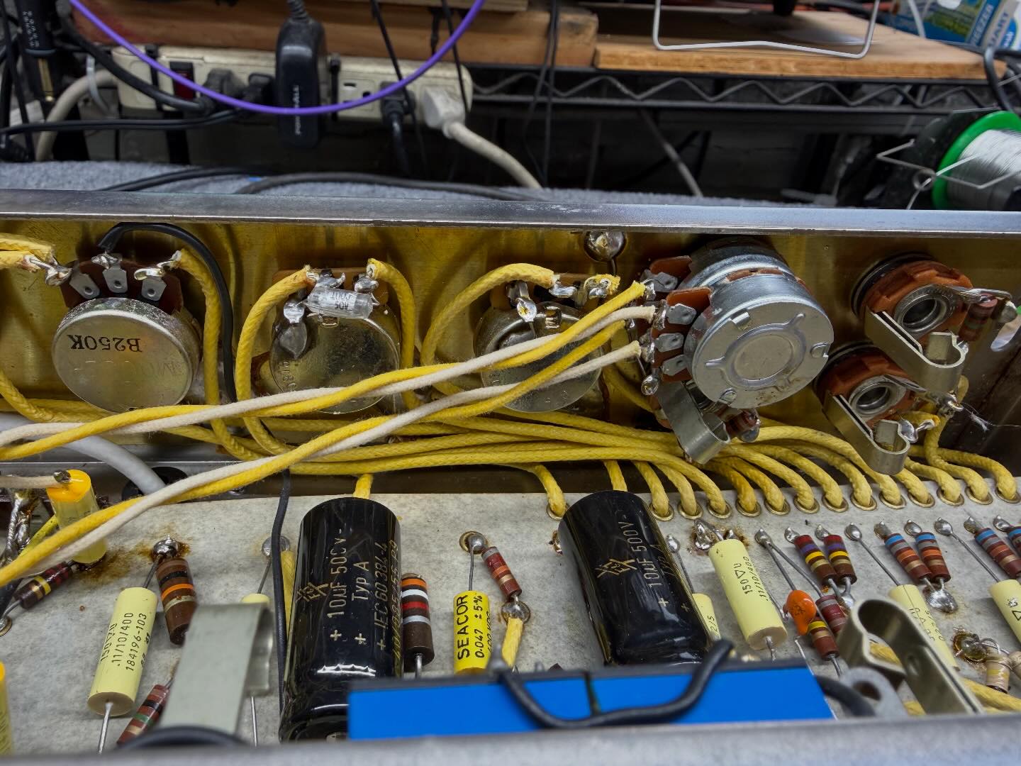 Andy Fuchs - How NOT to install a PPI master in a Bassman.... | Facebook