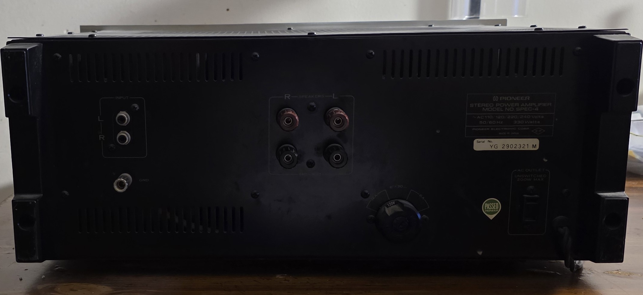 Servicing a spec amplifier
