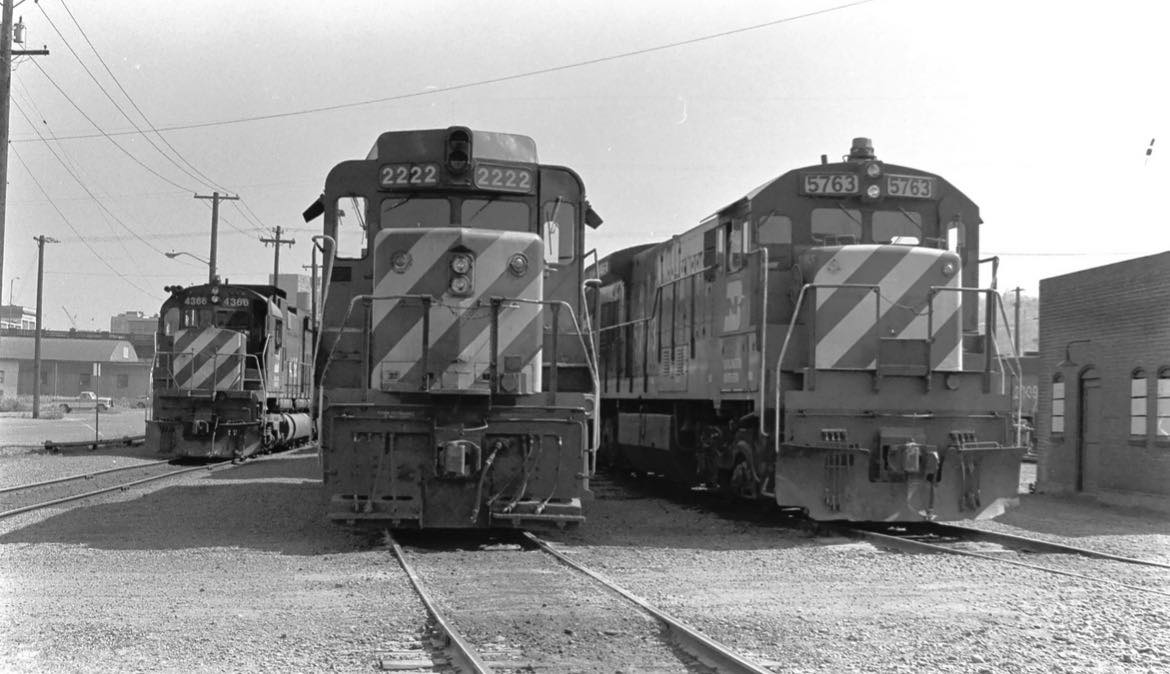 Burlington Northern locomotives in Portland, OR
