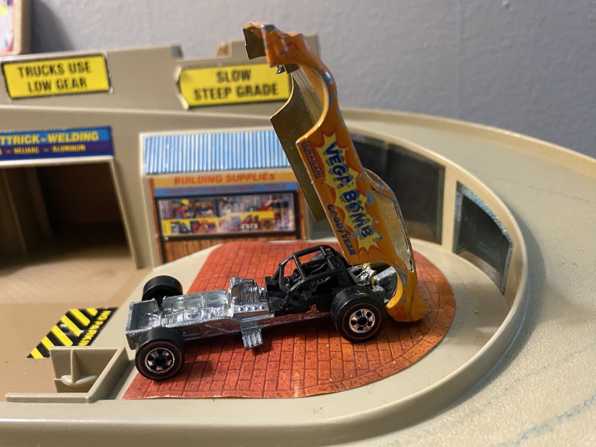 Hot Wheels Vega Bomb die-cast car details