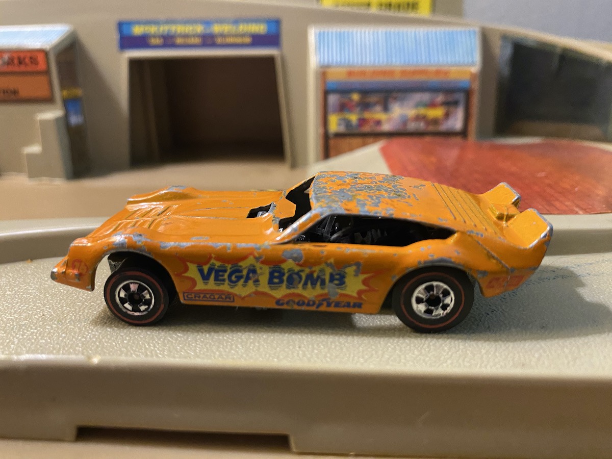 Hot Wheels Vega Bomb die-cast car details