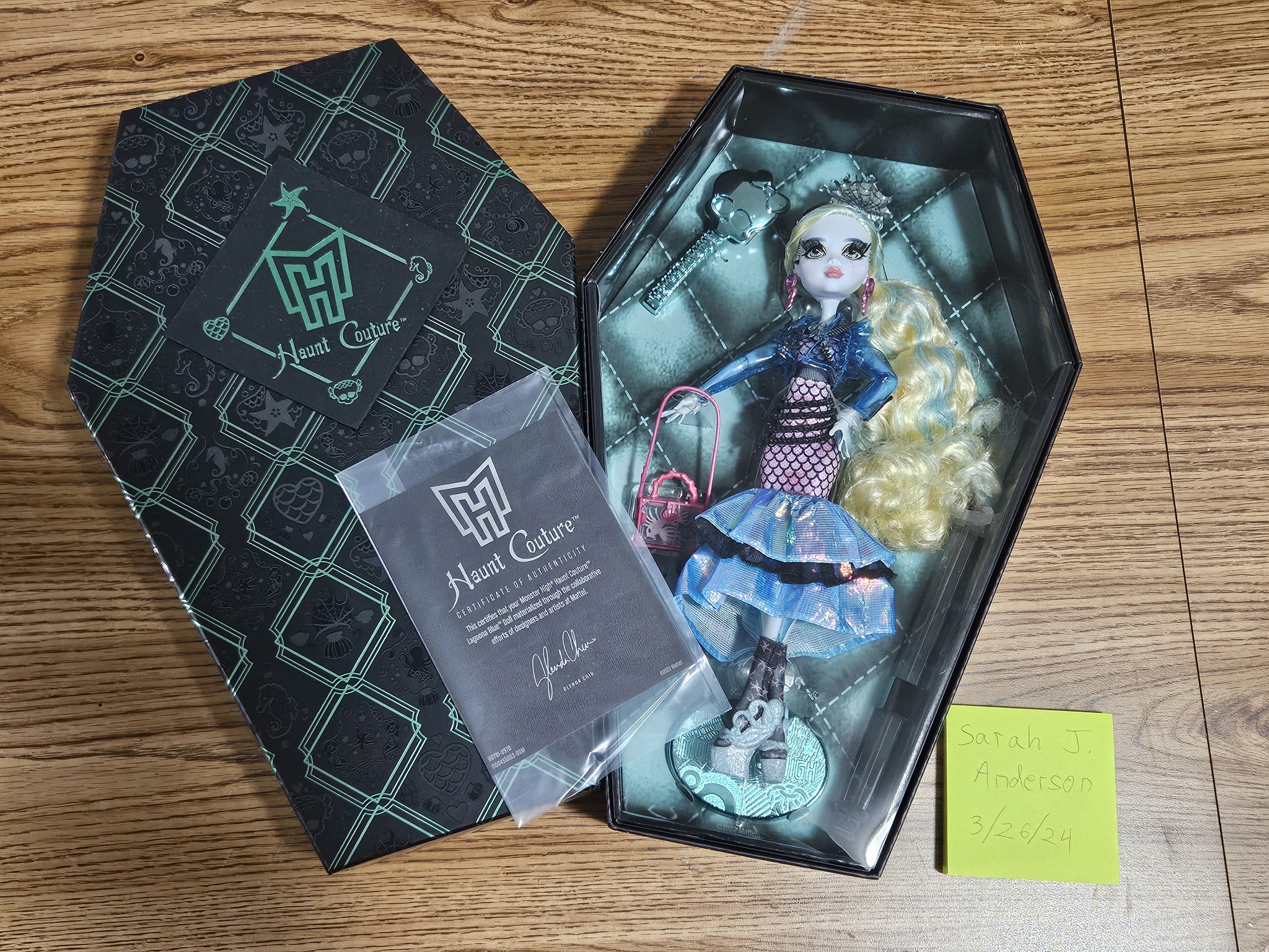 LITTLE NIGHTMARES -リトルナイトメア-フィギュア 44個 Selling a huge, mixed lot of MGA entertainment dolls and toys