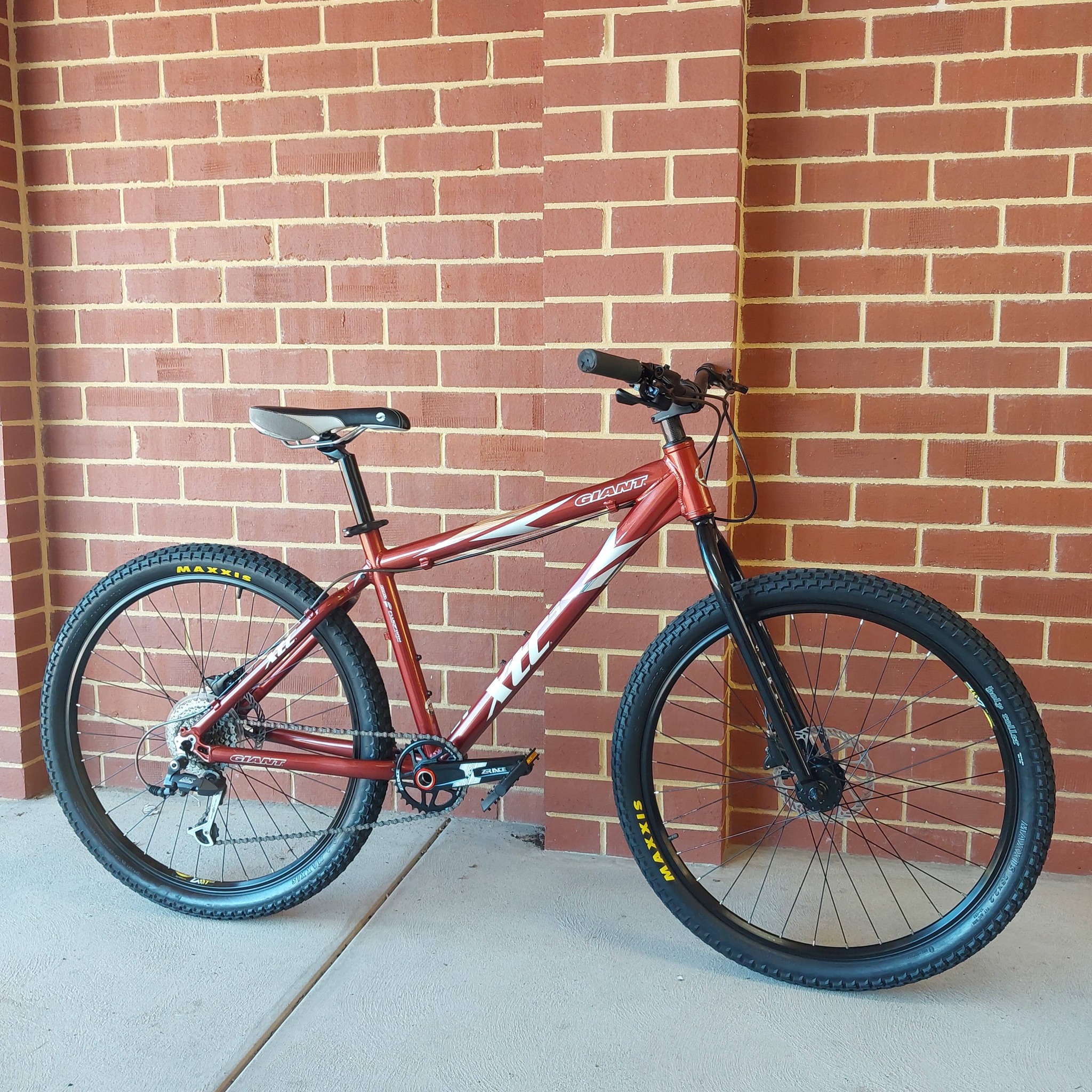giant liv bicycle Alight 3 Color:Matt Titanium model_code:124859 Electric Bike Wheel Tire whether youre taking short