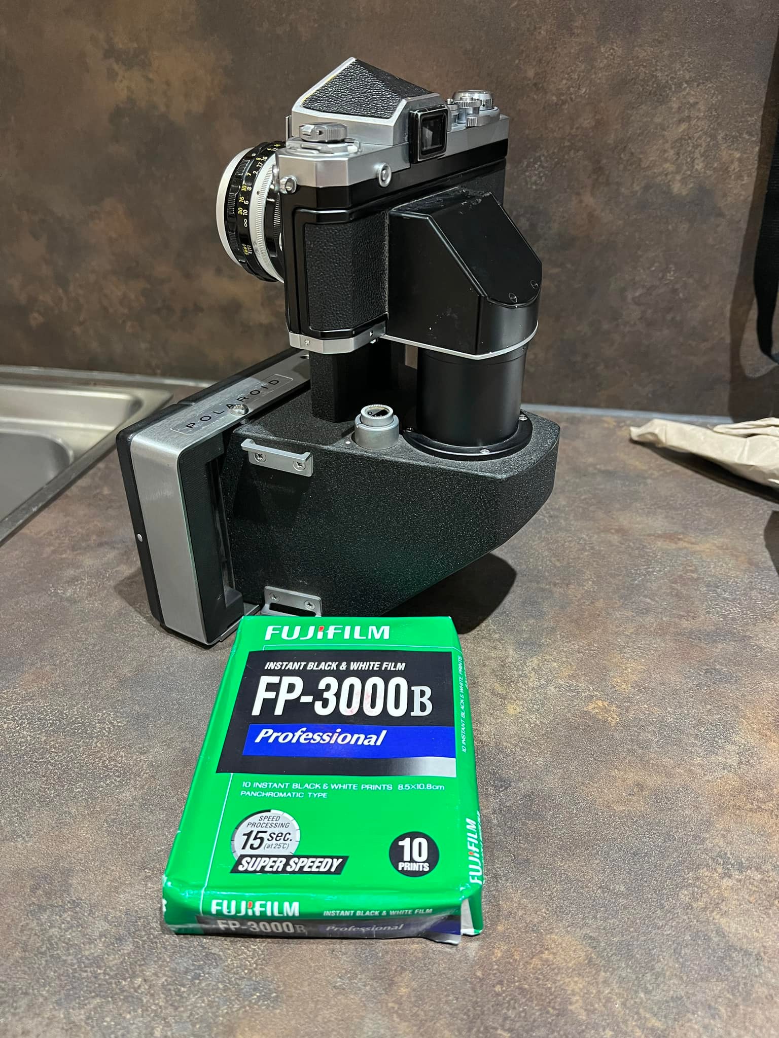 Nikon F with Speed Magny 100 Polaroid Back