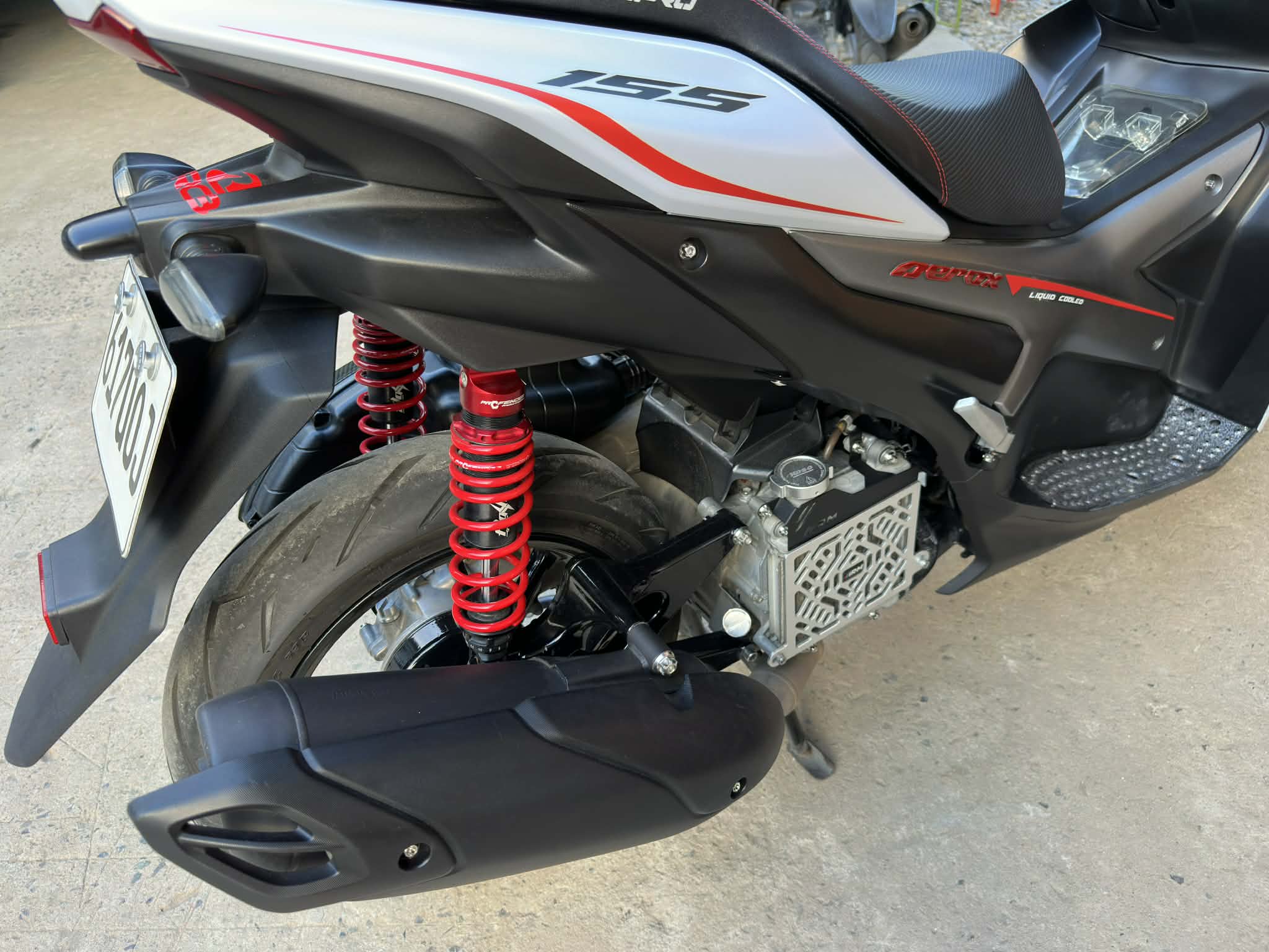 Brixton 625V Lancelot motorcycle specs and features
