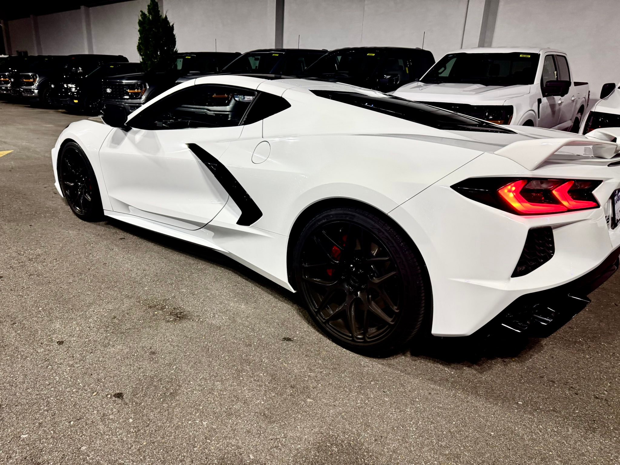 Just recently took delivery of this Arctic White Z51 3LT