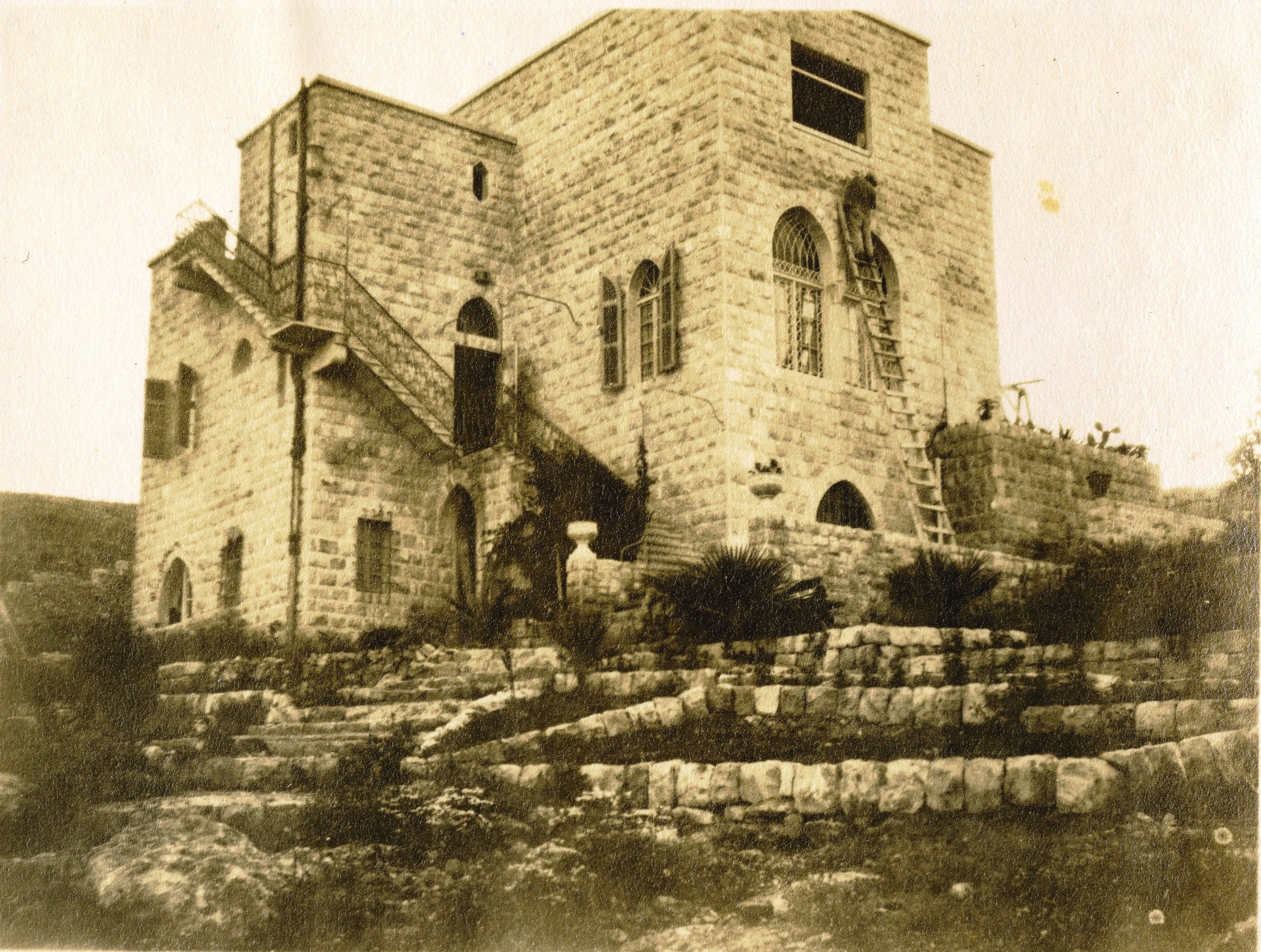 עלילות חיפה | חיפה- שנת 1929, בית האמן הרמן שטרוק, רחוב ארלוזורוב 23 ...