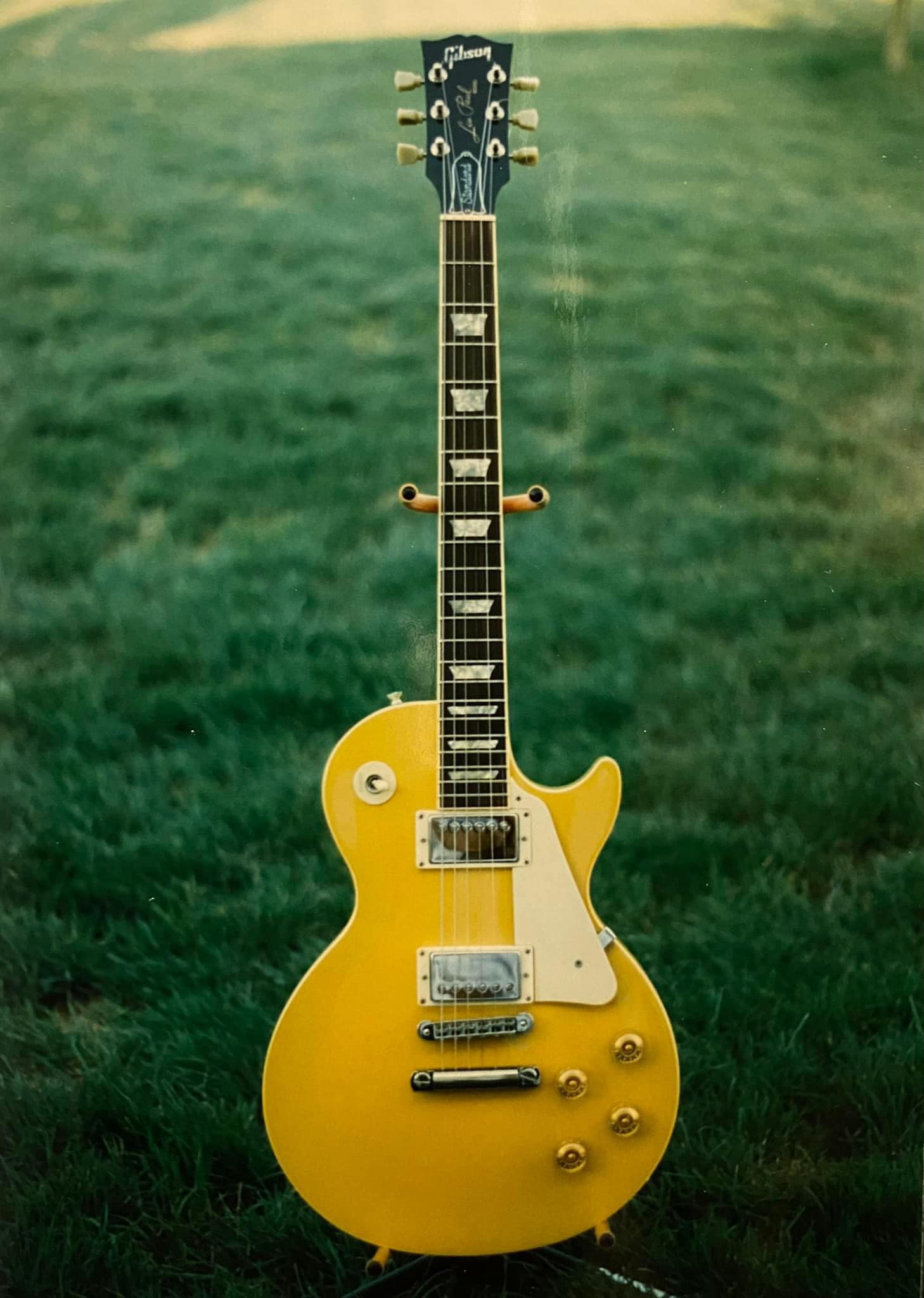 1992 Gibson Les Paul Standard TV yellow guitar