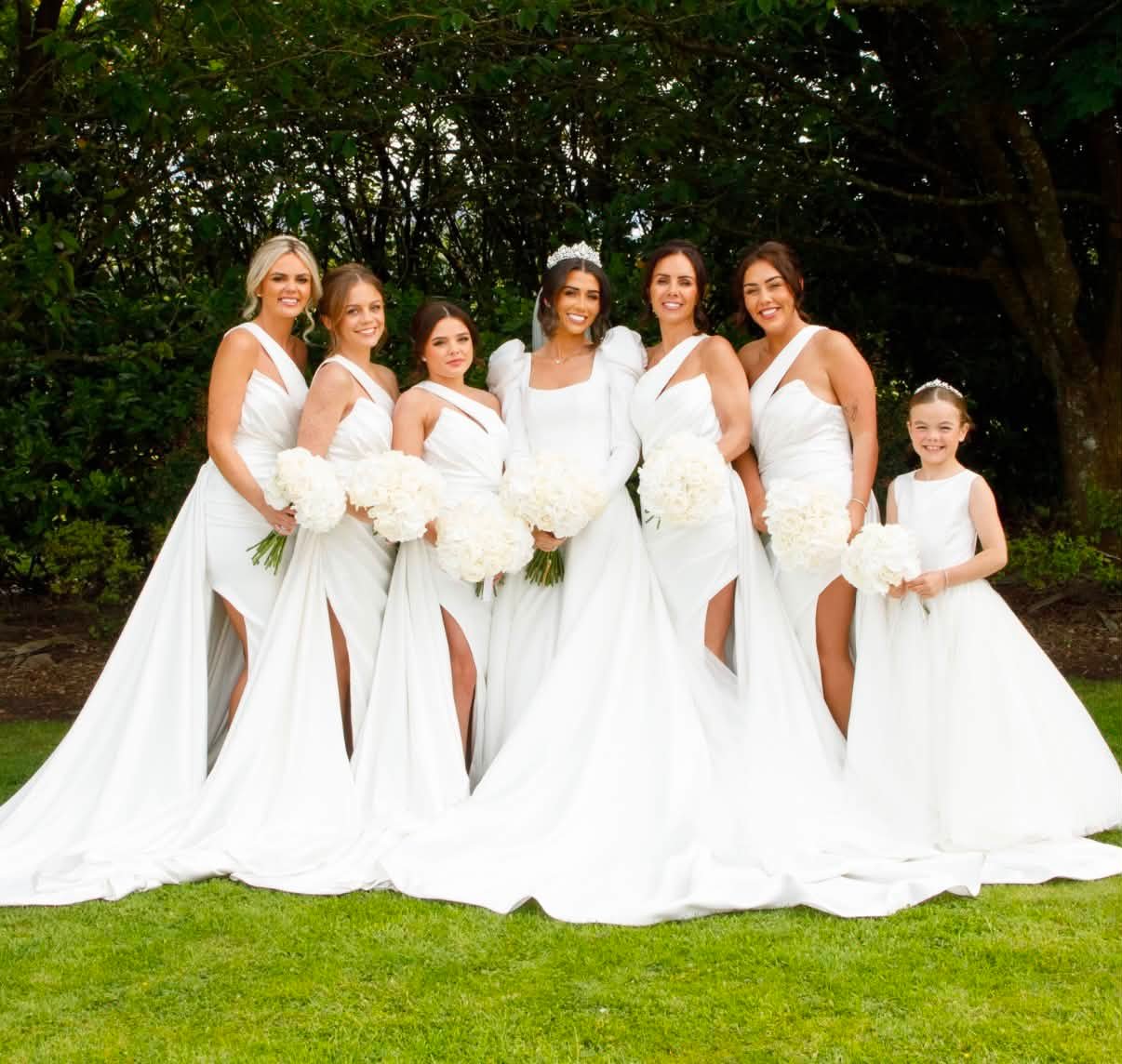 bridesmaid dresses glasgow Pre-owned white satin for sale in various sizes baggy Alberto Torresi Men's Black Color:Socialite