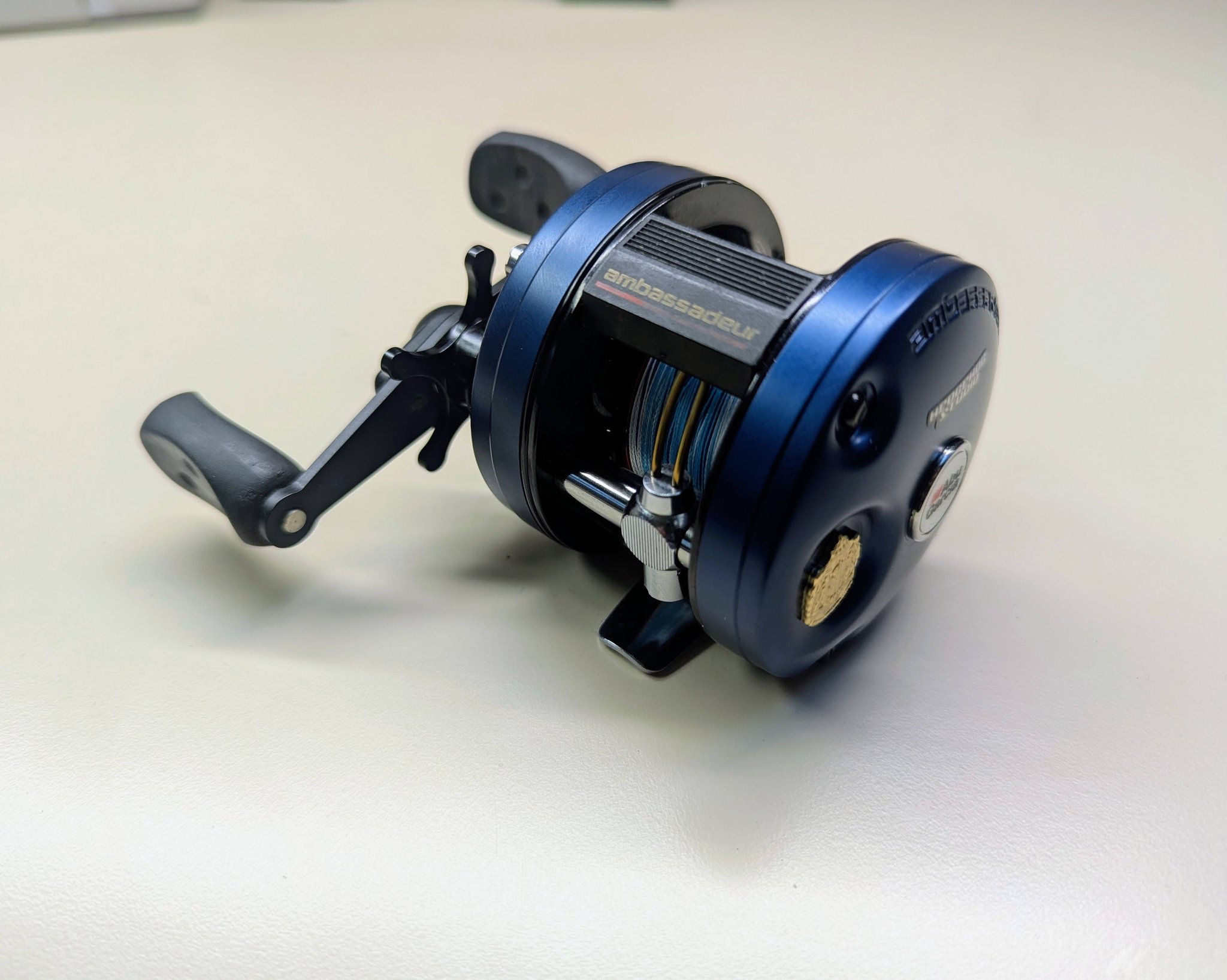 Abu Ambassadeur 4600CB reel for precise and silent casts