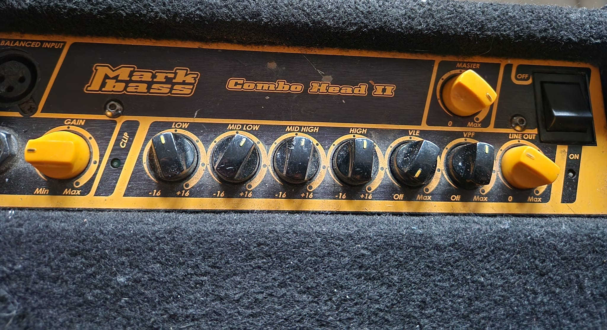 Is Mark Bass Combo Head II with 12