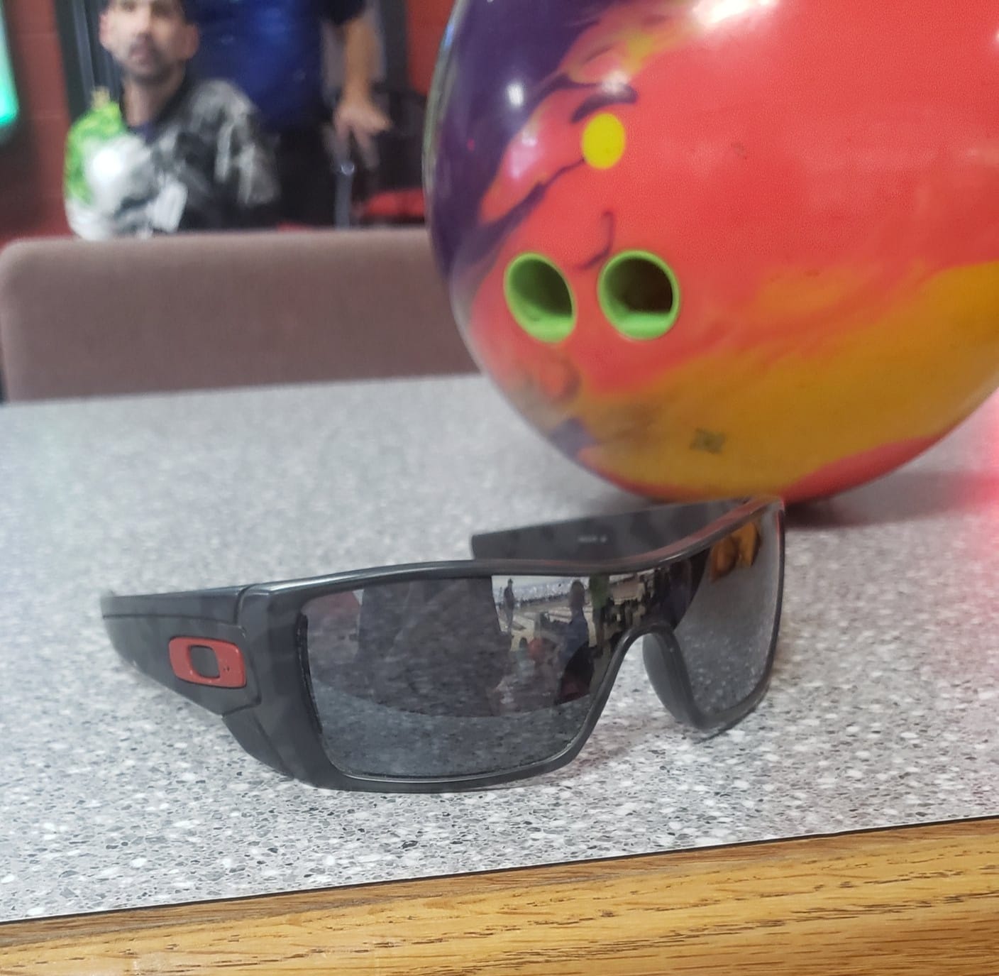 This is my 1996 Oakley Frogskins
