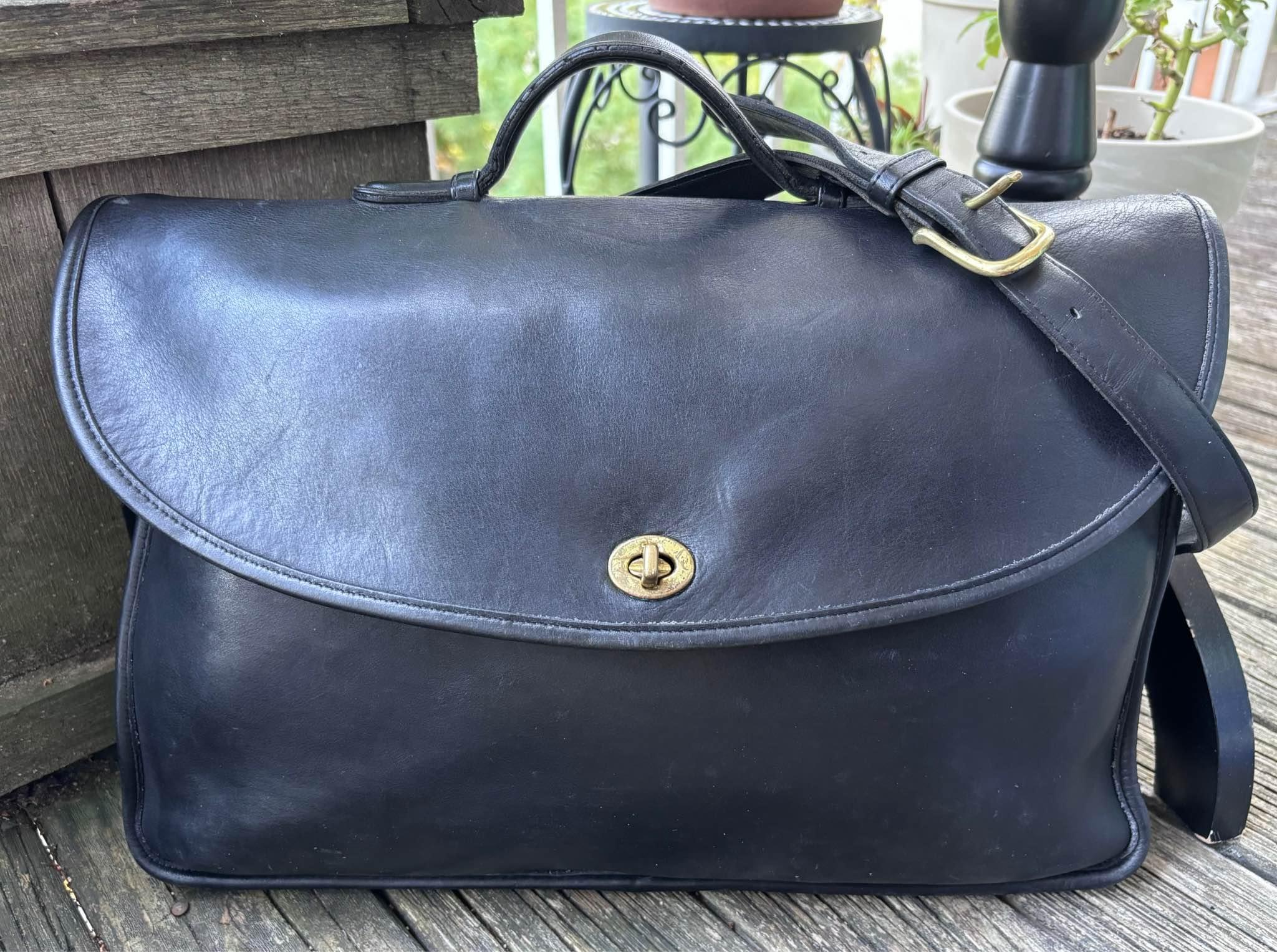 Vintage Coach Laurie Flap True Blue Handbag Auction