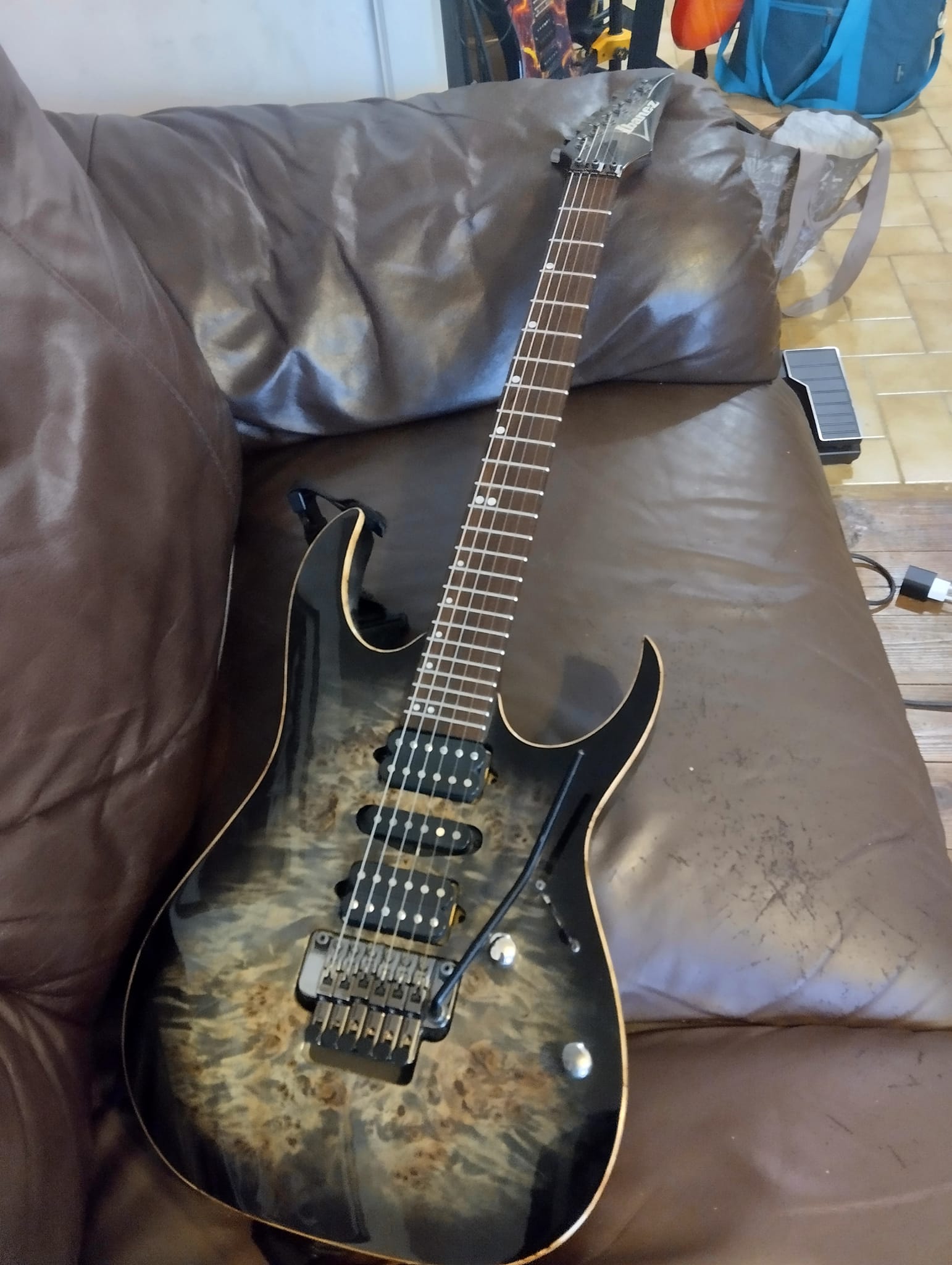 Ibanez RG1070PBZ-CBB guitar review and impressions