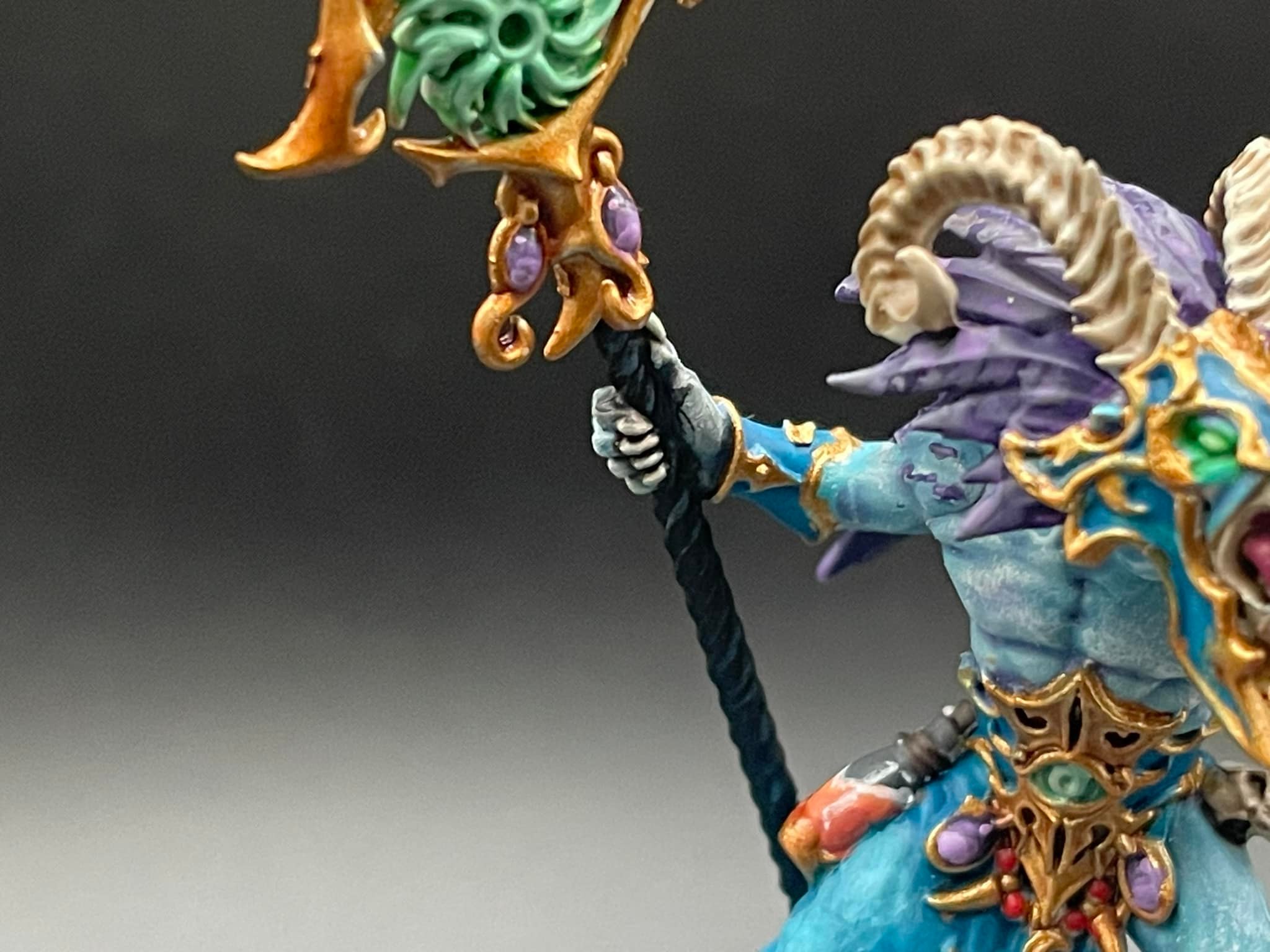 Miniature Warhammer 40K - Tzaangor Shaman (Thousand Sons, Tzeentch) - Non Assemblé/Non Peint - Neuf