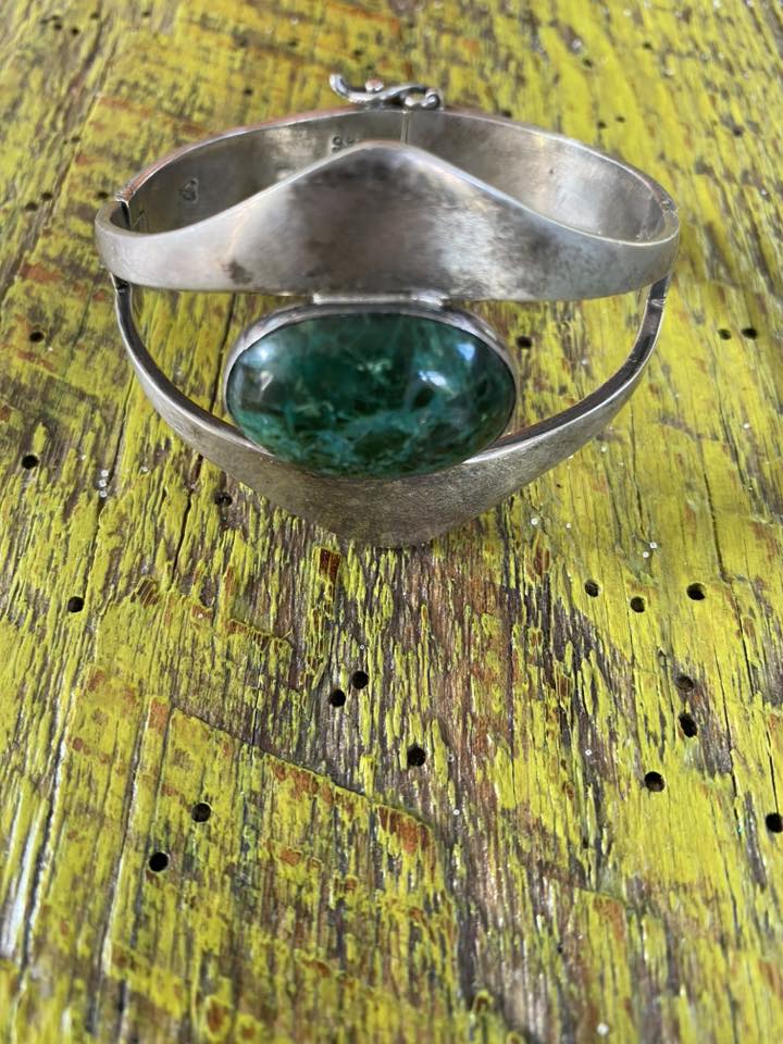 What is the value of these Native American jewelry pieces?