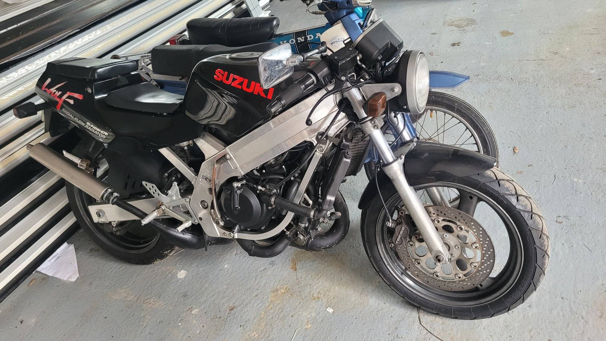 SUZUKI Hi-R Walter Wolf Version(Hi-W)