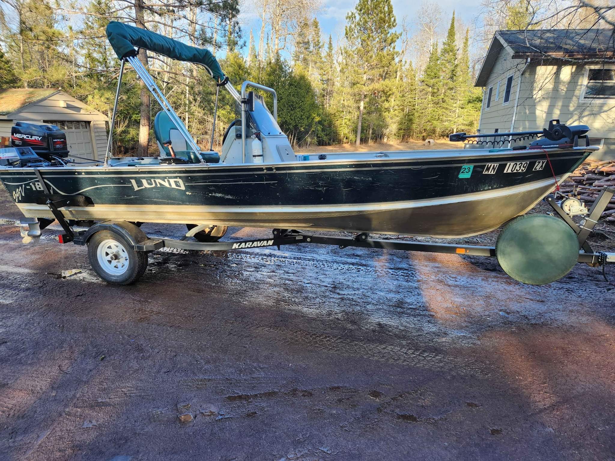 2000 Lund Alaskan SSV 18 SS Boat for Sale near Island Lake, Duluth