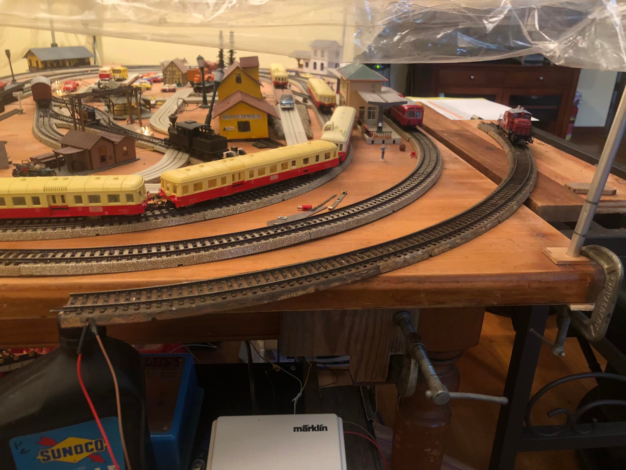10 X Märklin 5100 M Track Curved Pieces – H0 Gauge, AC, Used But Clean