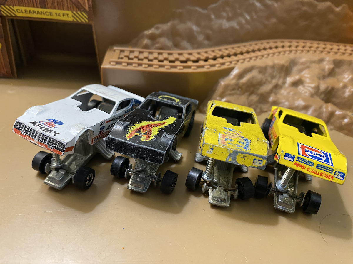 Hot Wheels Army Funny Car / Human Torch / Pepsi Challenger