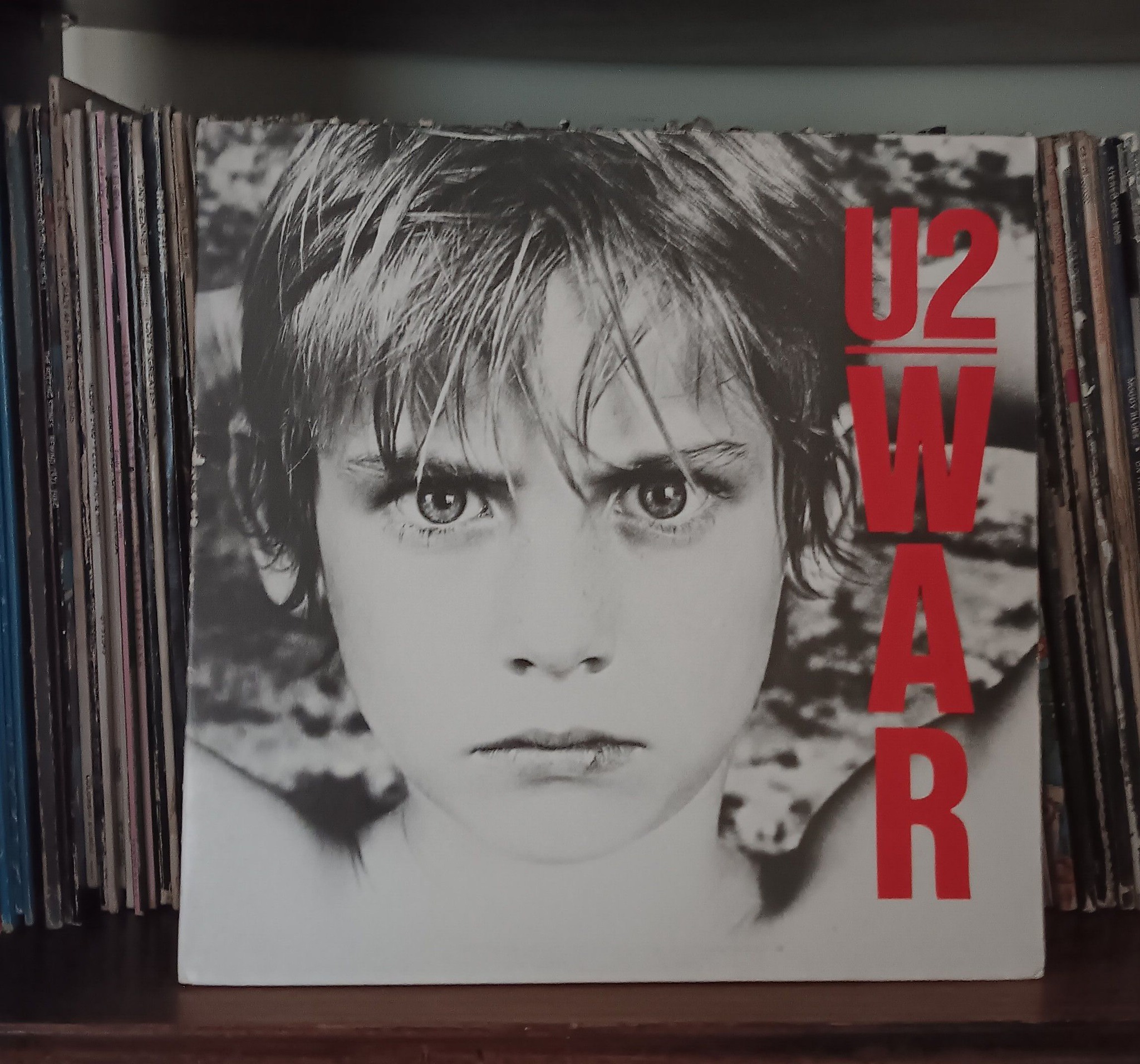 U2-WAR ( first pressing 1983)