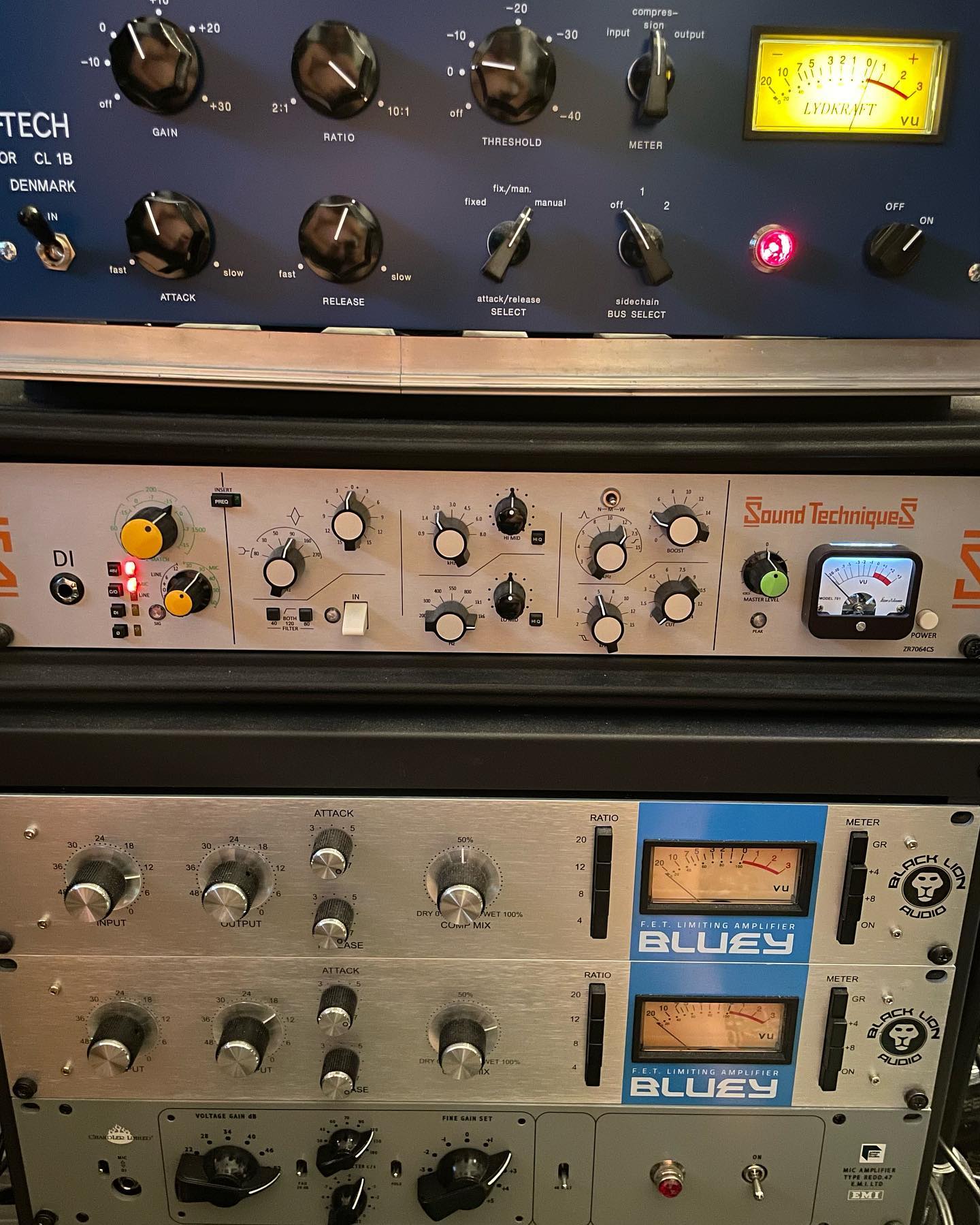 EVA電子 RM-1 ROUTING MIXER EVA RM-1 Routing Mixer EVA RM-1 Routing