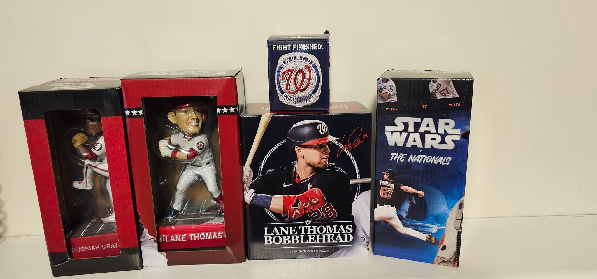 Trading Bobbleheads and Replica Ring for RCR Points