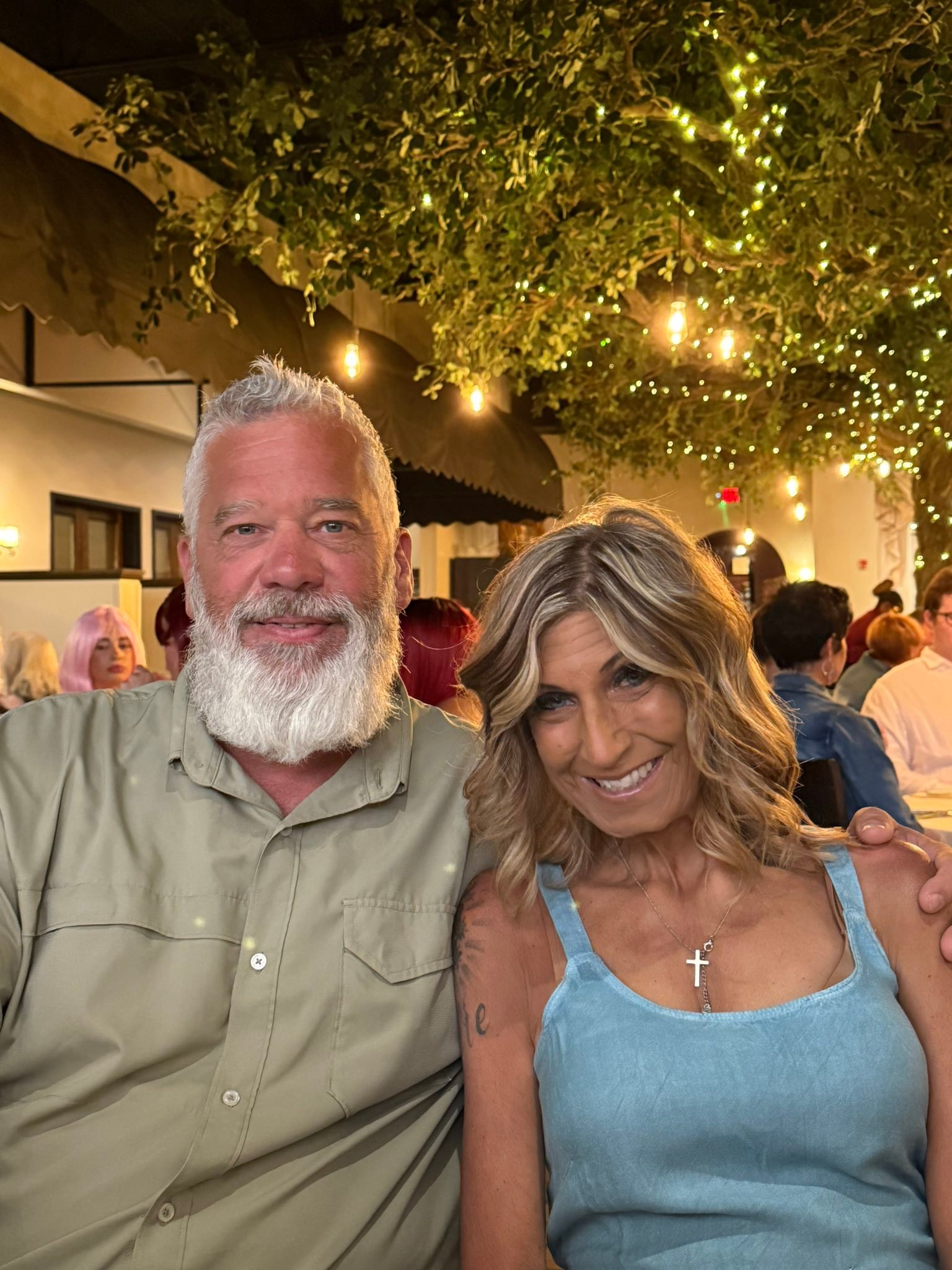 Does Firefly have a bar top or bar area with first come first serve seating in Panama City Beach?