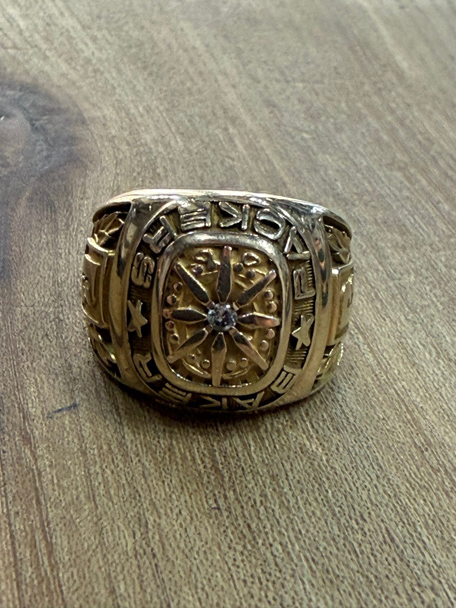 10k gold men