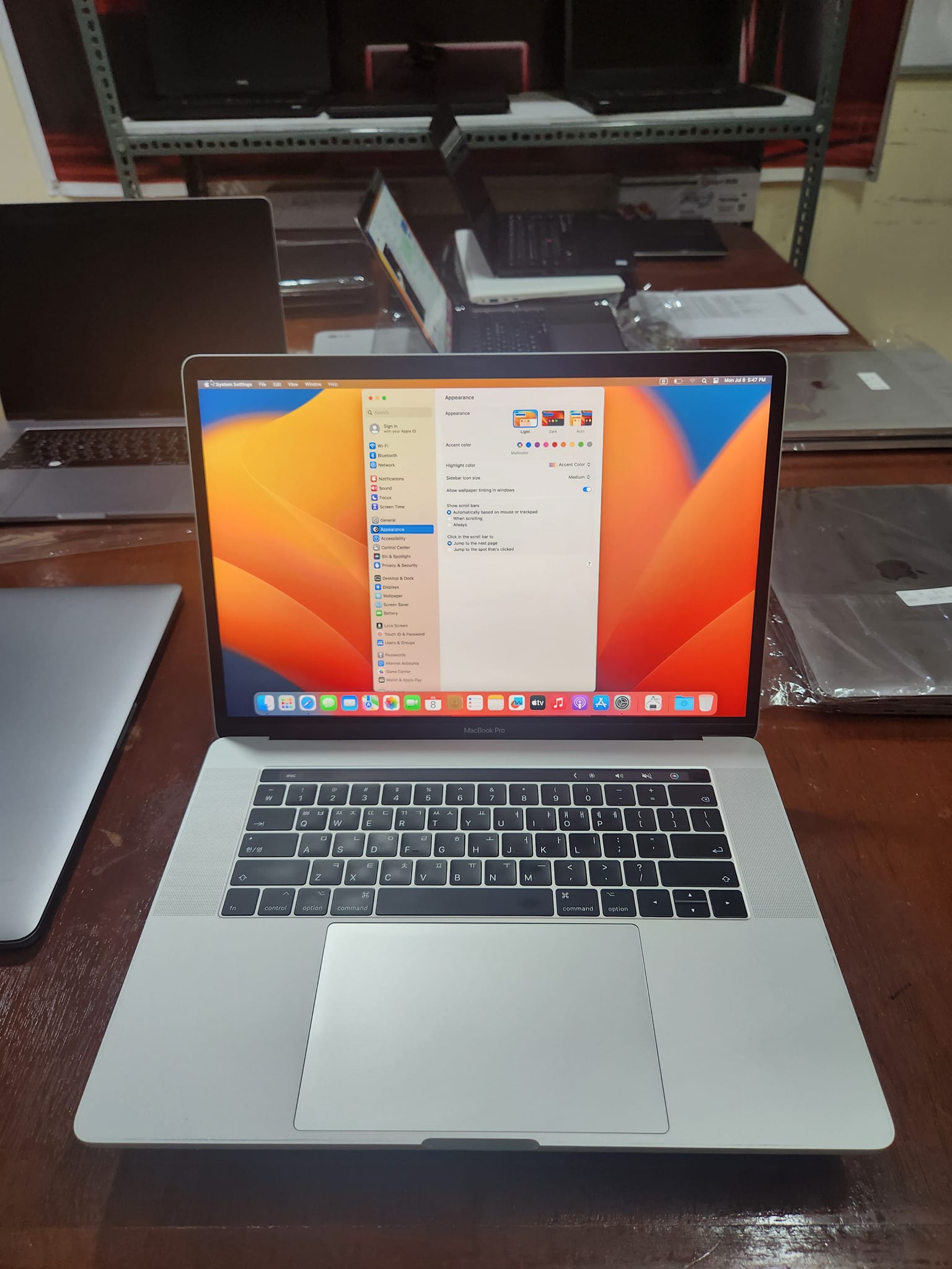 2017 MacBook Pro 15.4