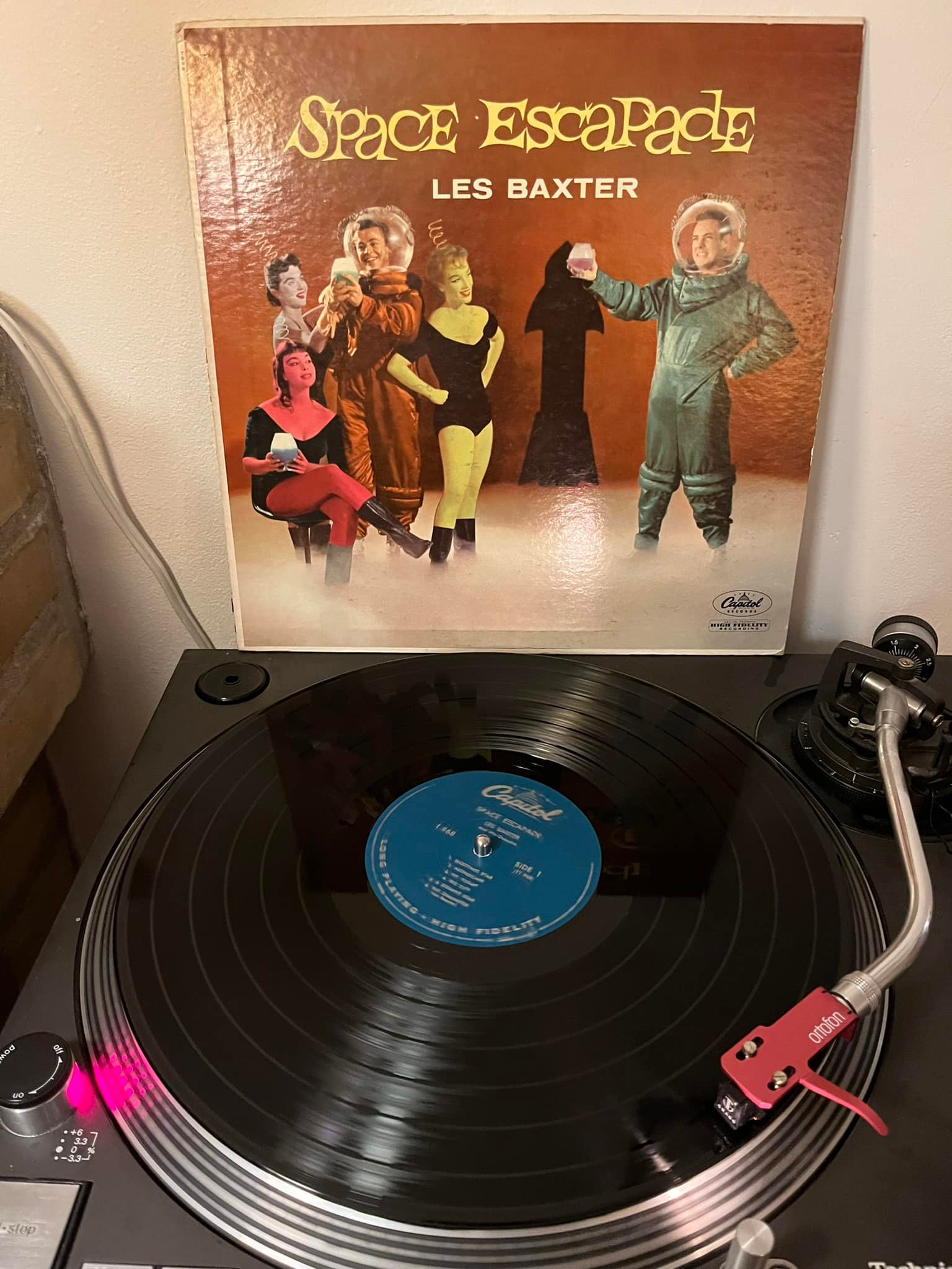 Les Baxter: Space Escapade (Capitol US mono 1958) Great Baxter classic