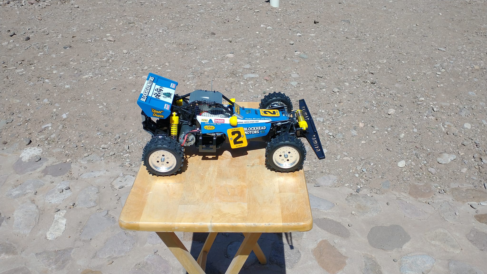 Tamiya 1/10 Hot Shot II Blockhead Motors edition build