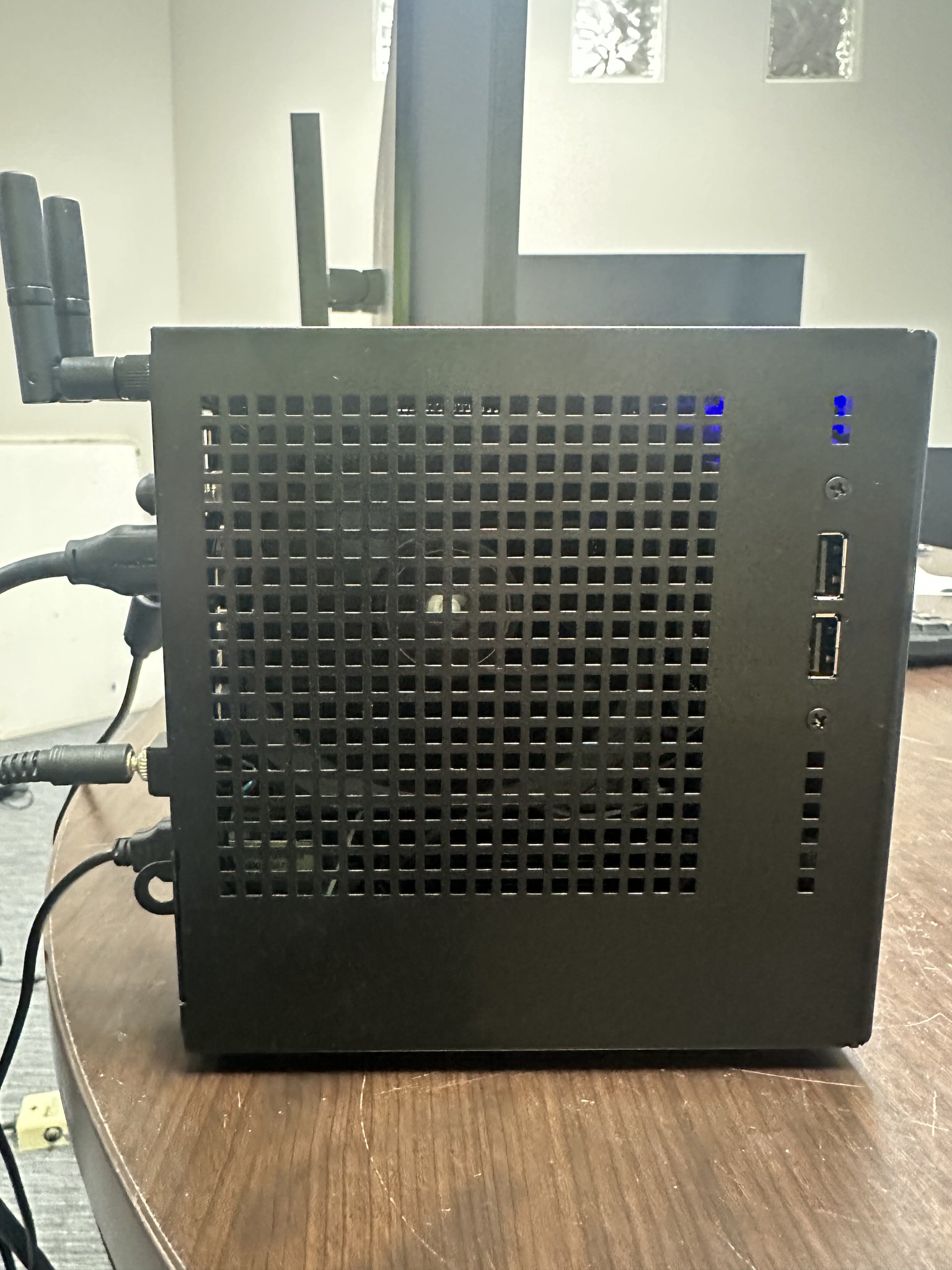 Asrock Deskmini 310 series build details