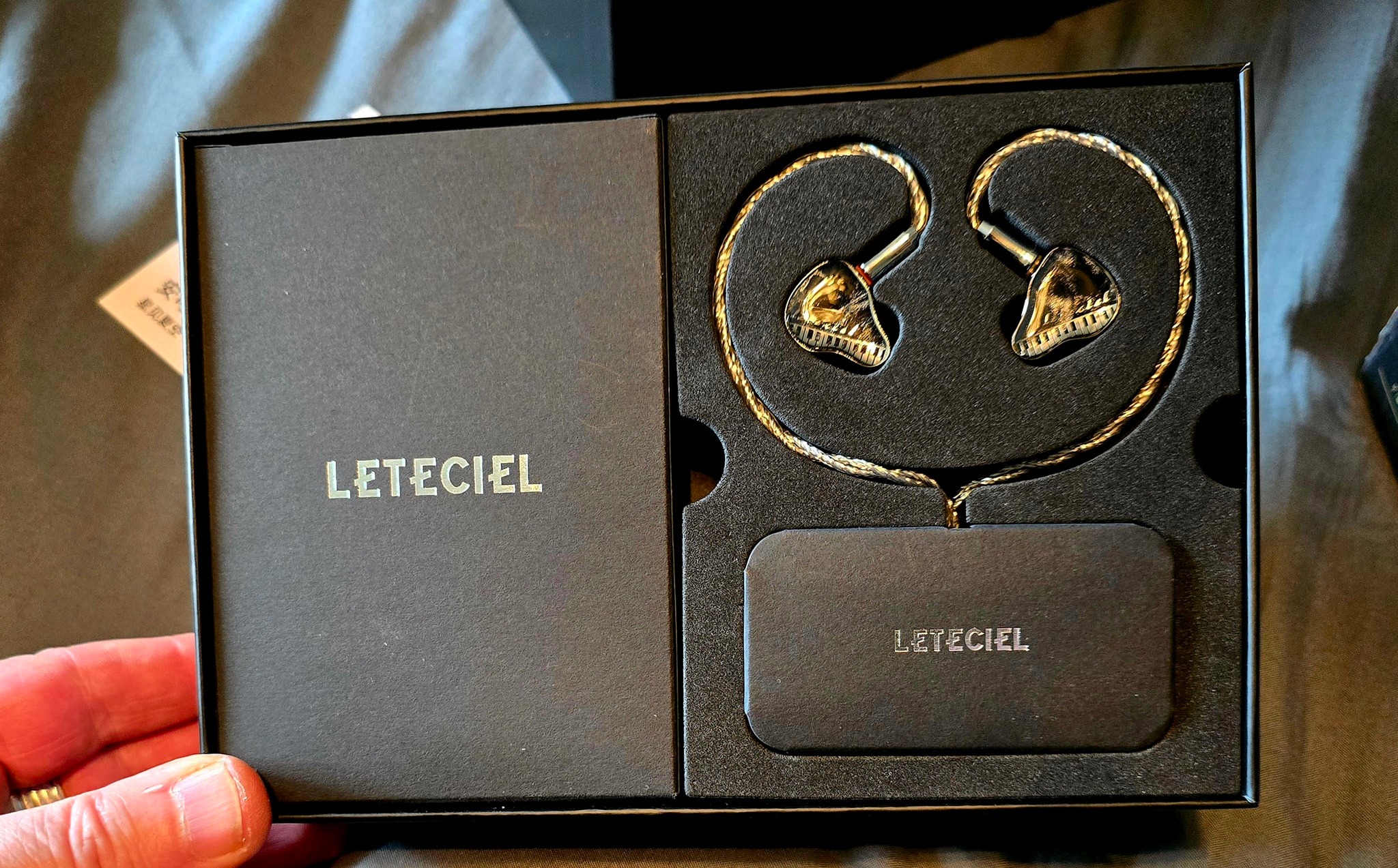 Leteiciel Encore IEM with hybrid 2DD 4BA setup