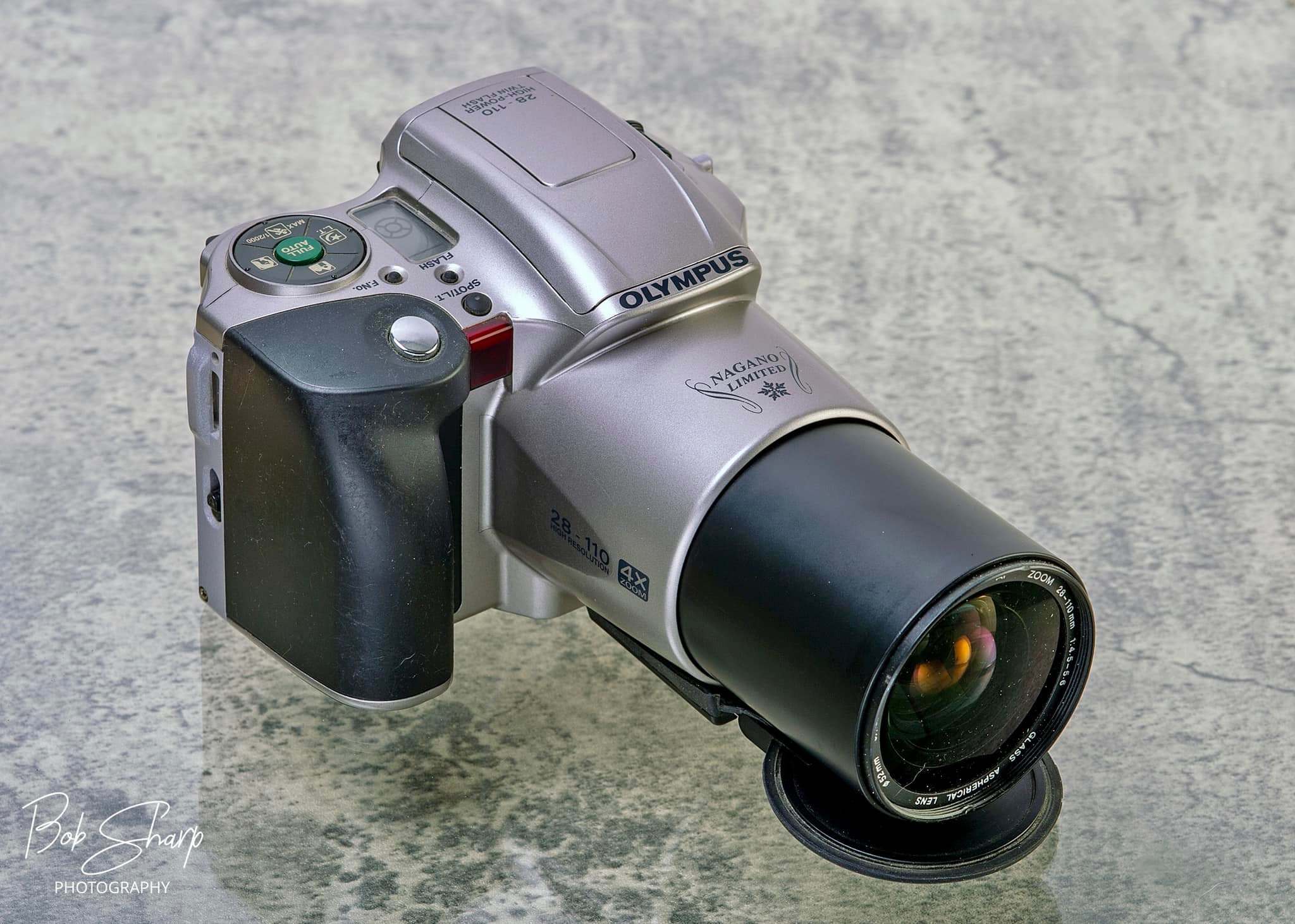 Olympus L-20 Zoom Reflex film camera review