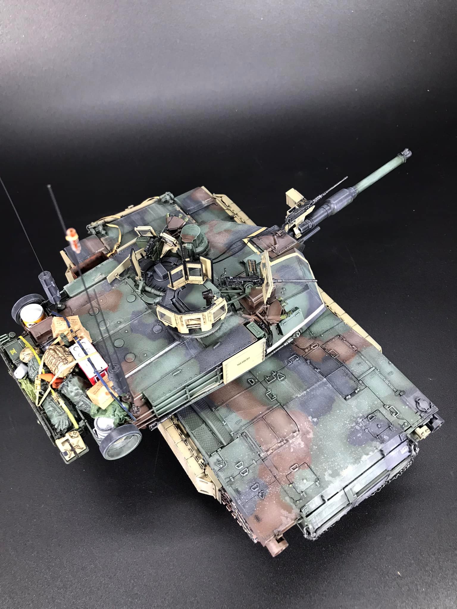 M1A2 SEP Abrams TUSK I MENG model kit review