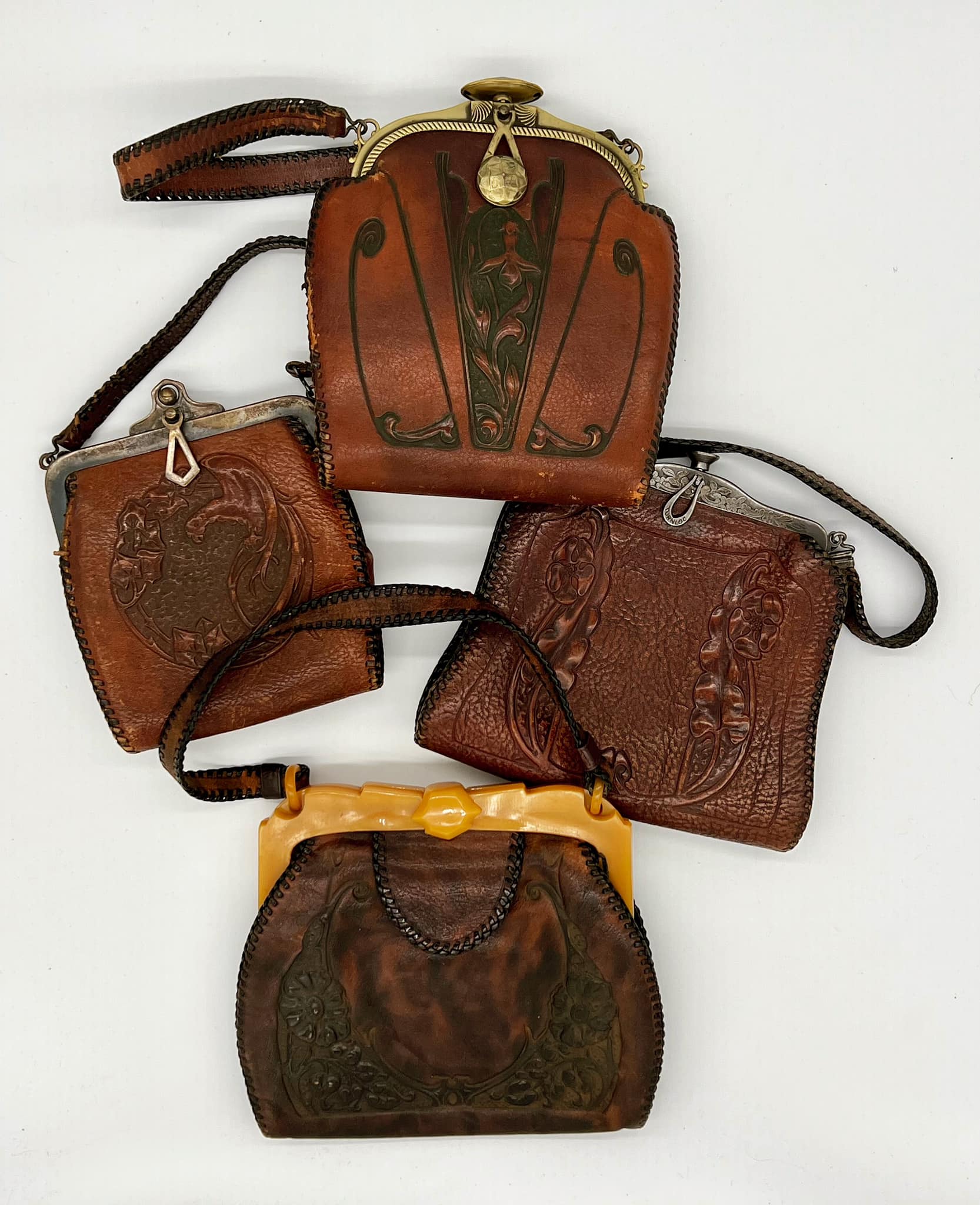 ART DECO CLUTCH AND HANDBAGS - 1920 - 1930 1 - 1920 antique 